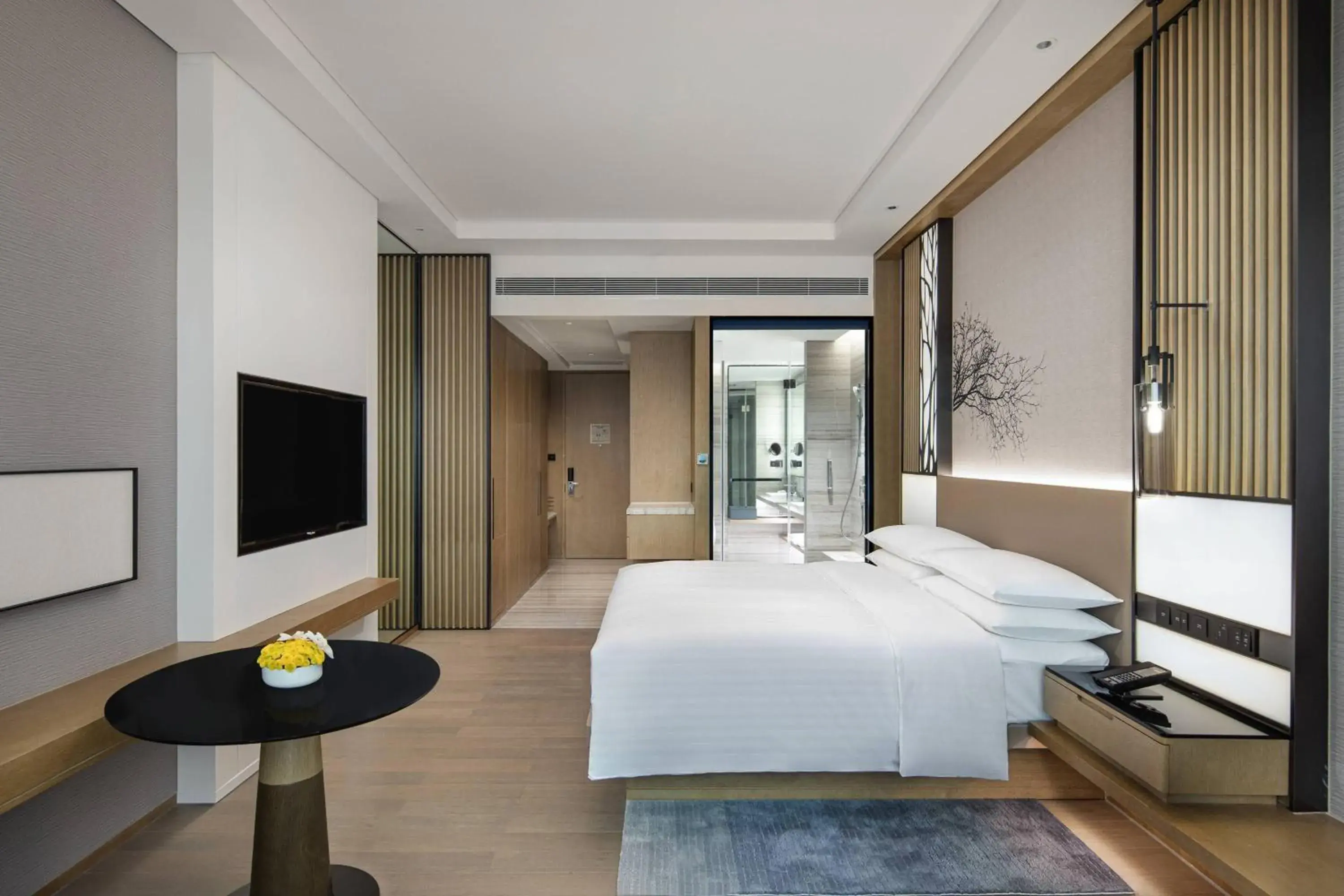 Photo of the whole room in Courtyard by Marriott Chengdu South