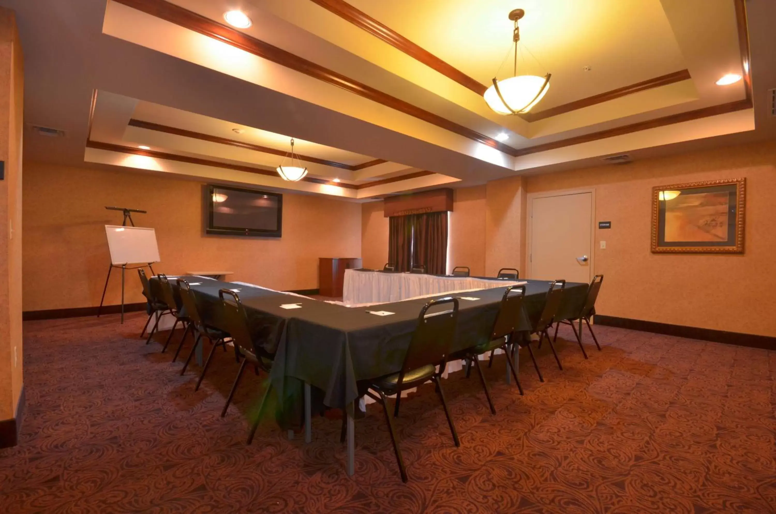 Meeting/conference room in Hampton Inn Bryant