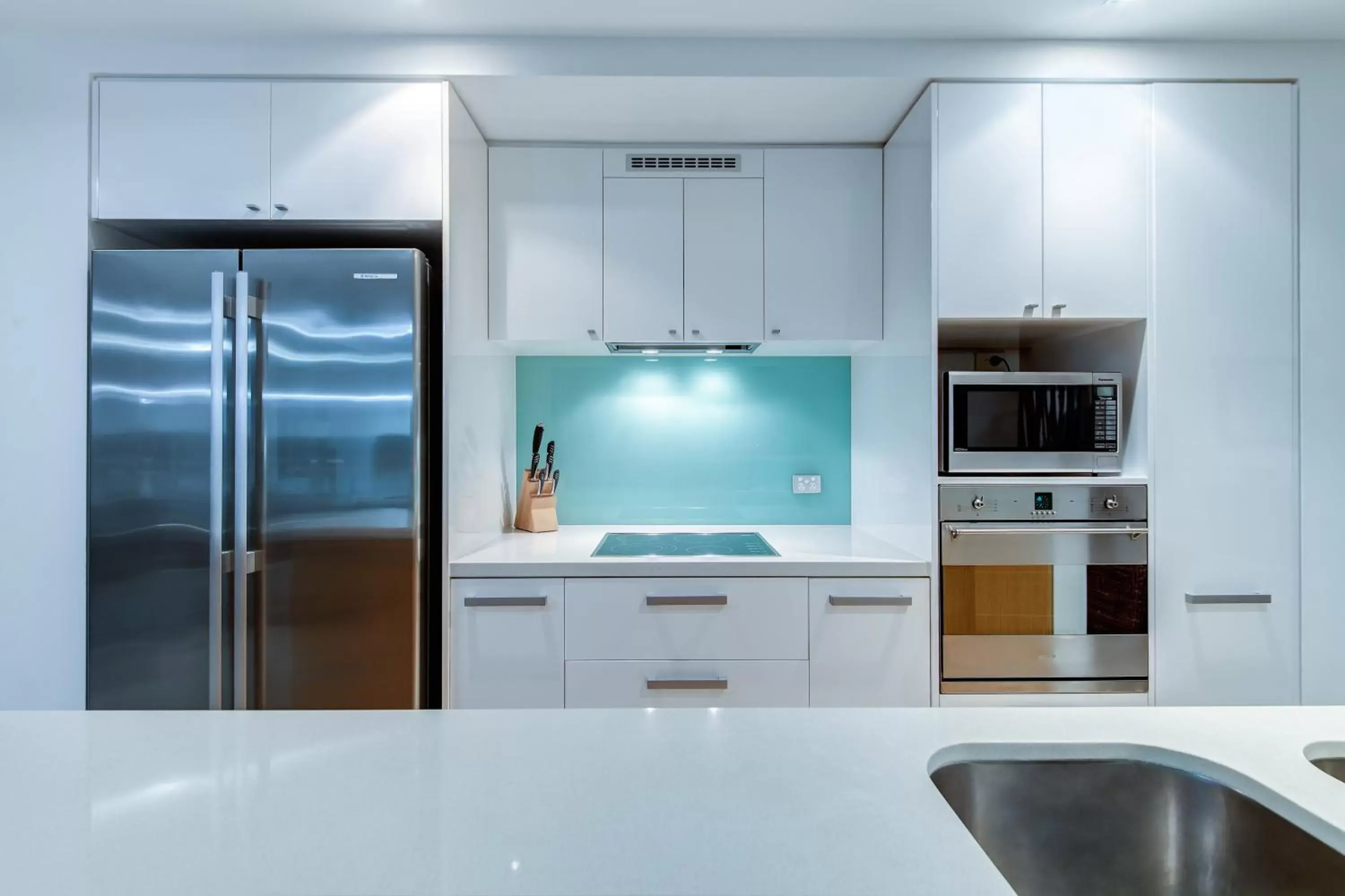 Kitchen or kitchenette, Kitchen/Kitchenette in Aspect Caloundra