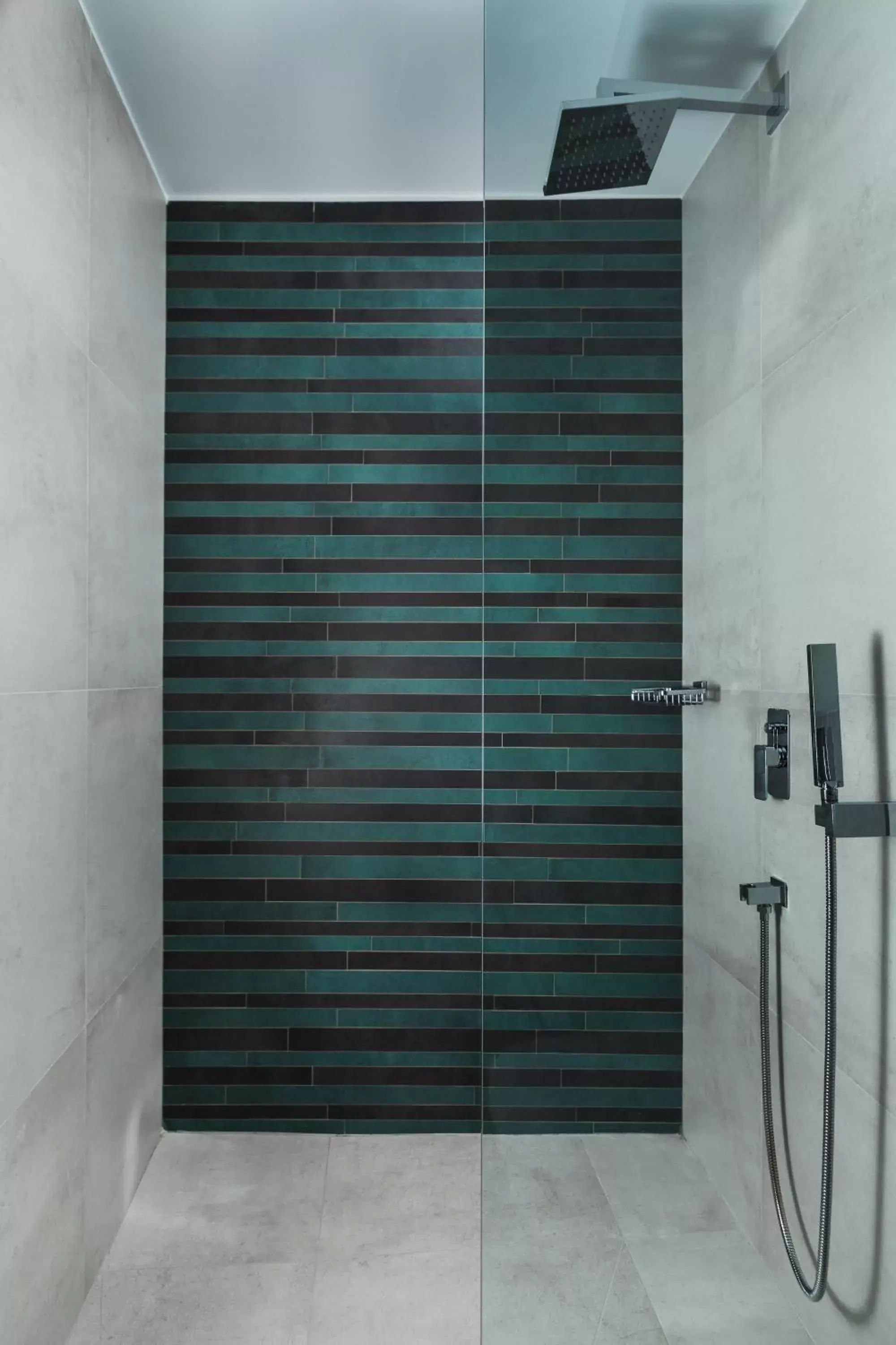Shower, Bathroom in Ivis 4 Boutique Hotel