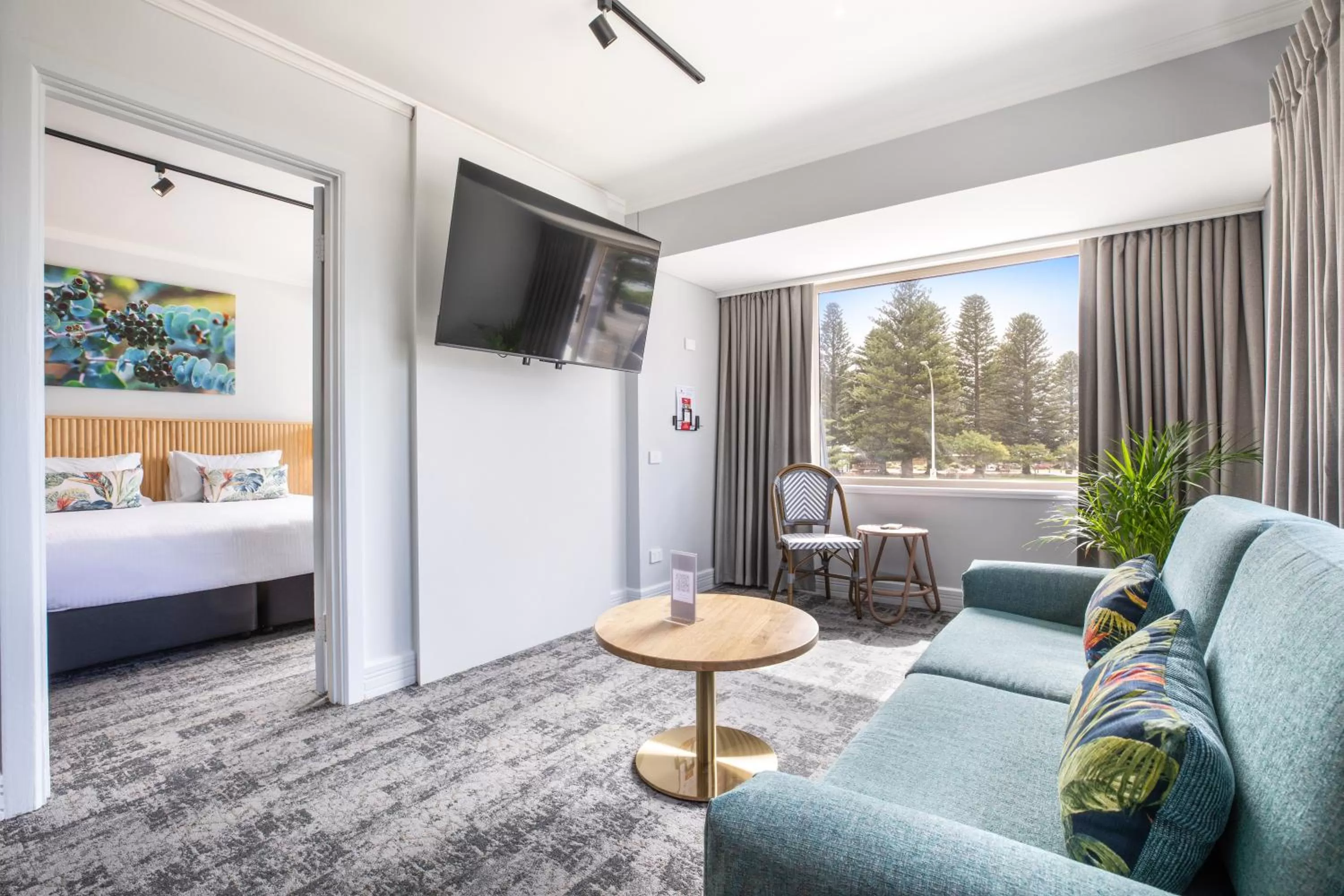 Photo of the whole room, Bed in Nightcap at Hotel Victor