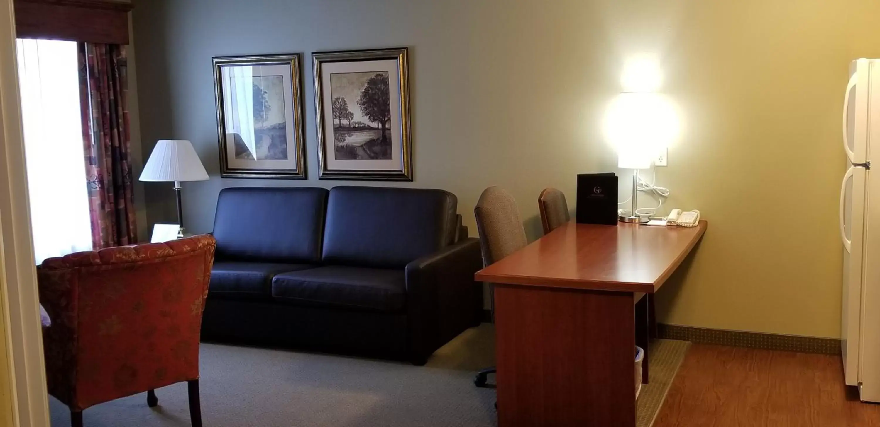 Living room, Seating Area in GrandStay Residential Suites Rapid City