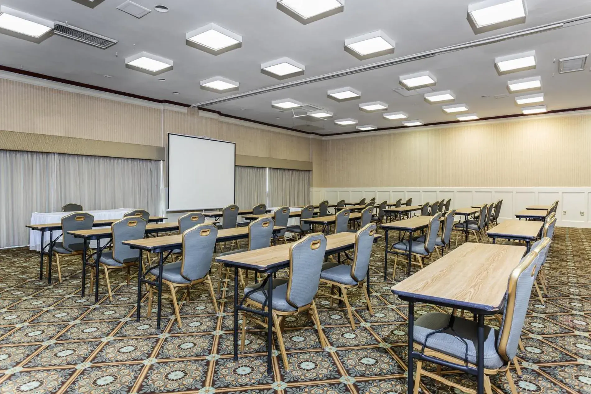 Meeting/conference room in Best Western Battlefield Inn