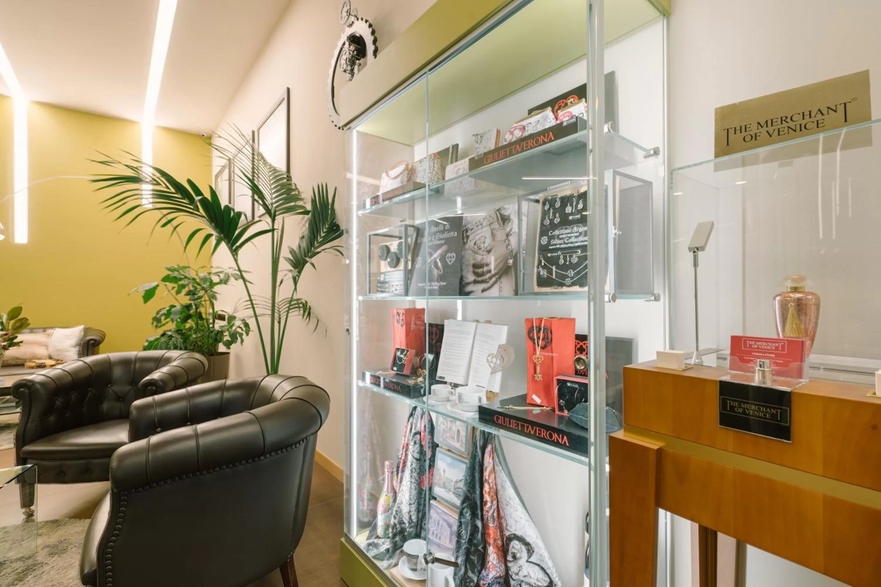 Lobby or reception in Hotel Giulietta e Romeo ***S