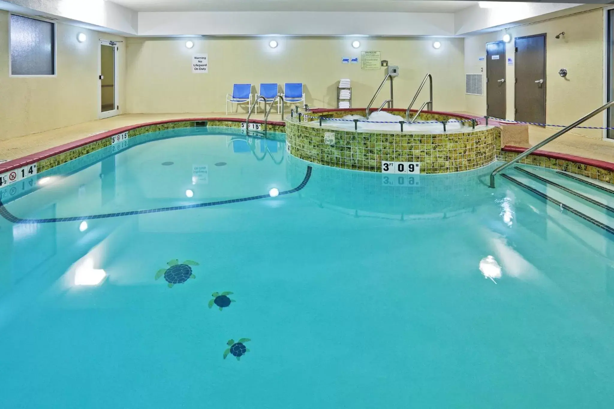 Swimming Pool in Holiday Inn Express Hotel & Suites Woodward Hwy 270, an IHG Hotel