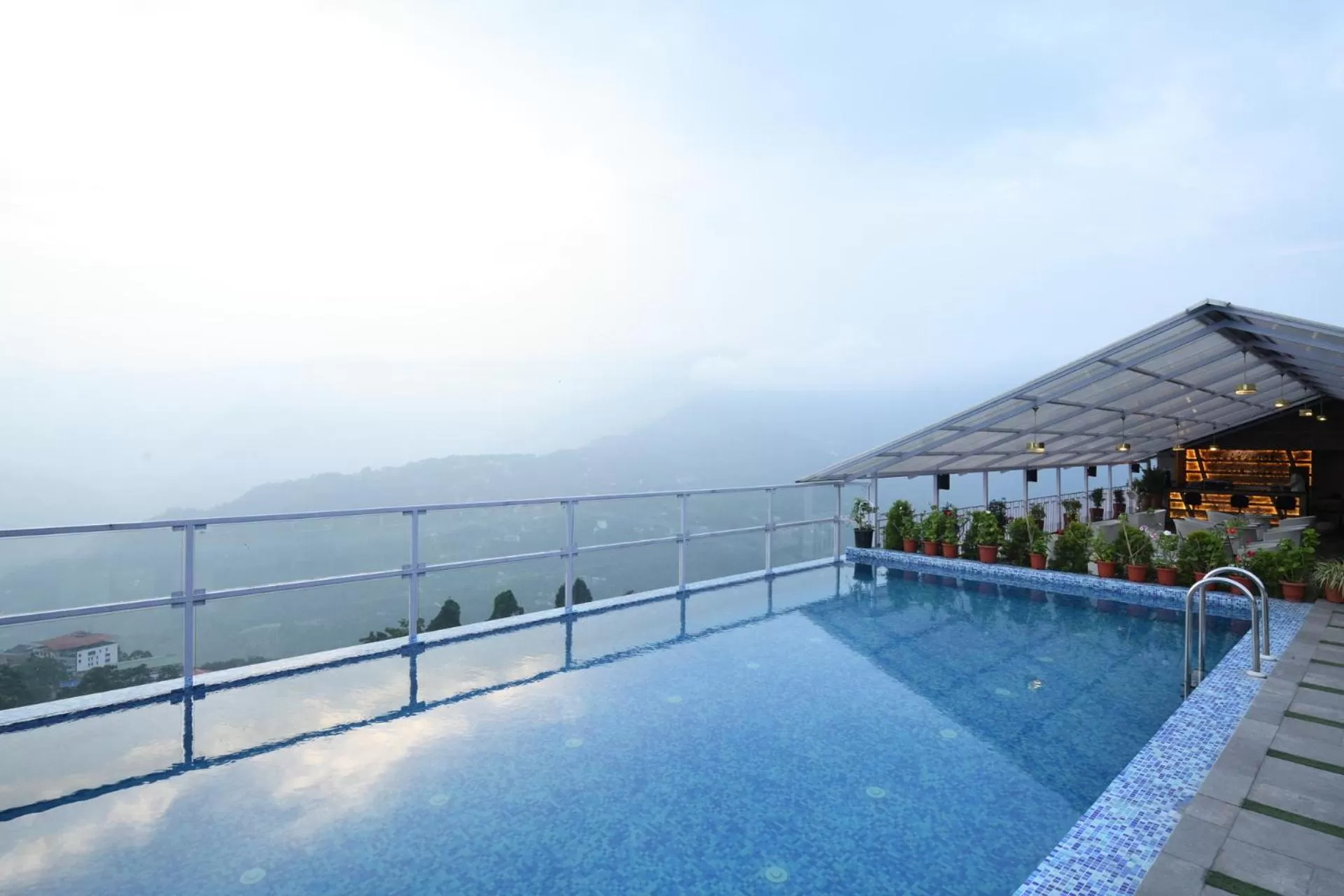 Ramada by Wyndham Gangtok Hotel & Casino Golden