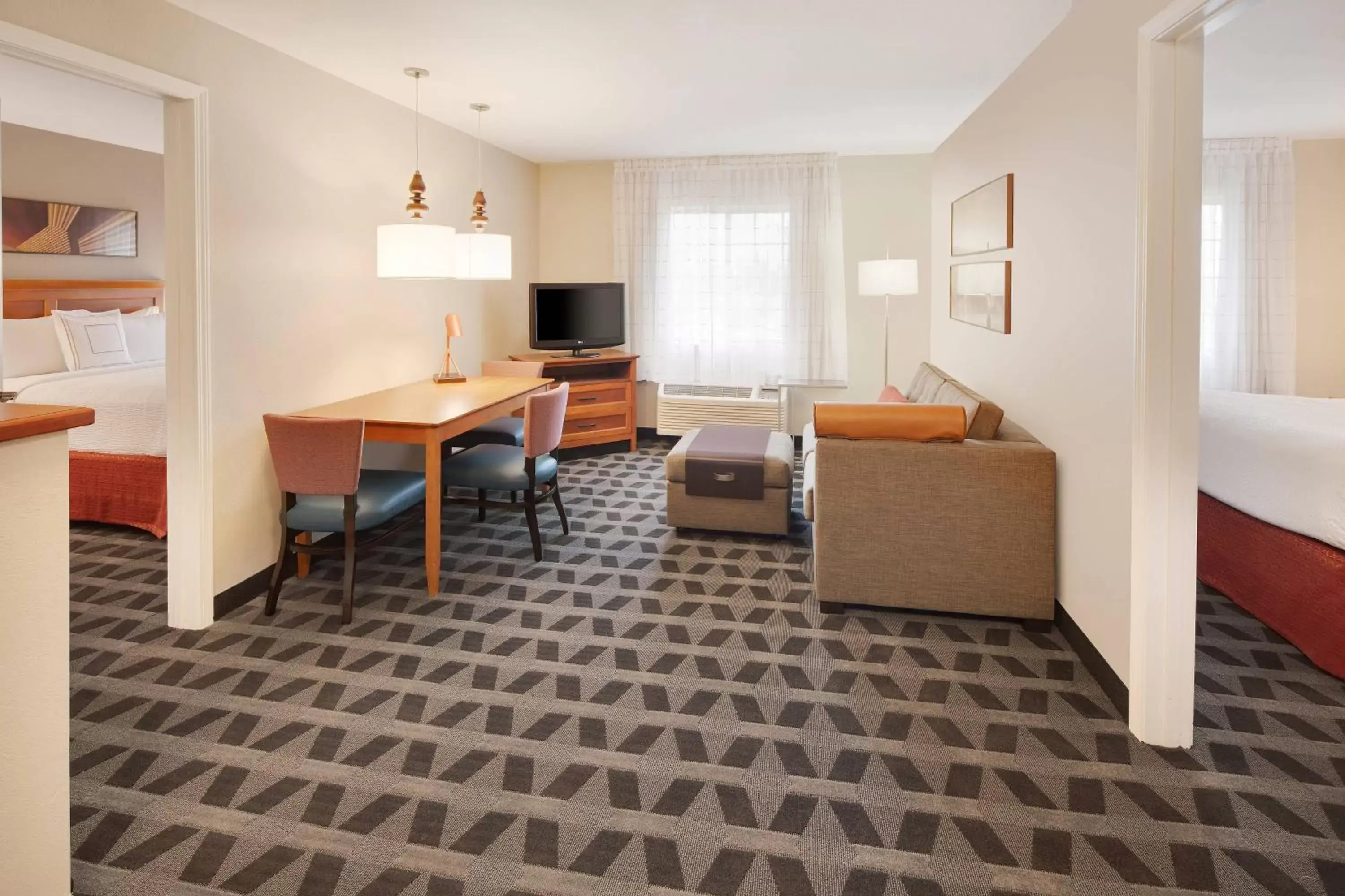 Bedroom, Seating Area in TownePlace Suites by Marriott Bentonville Rogers