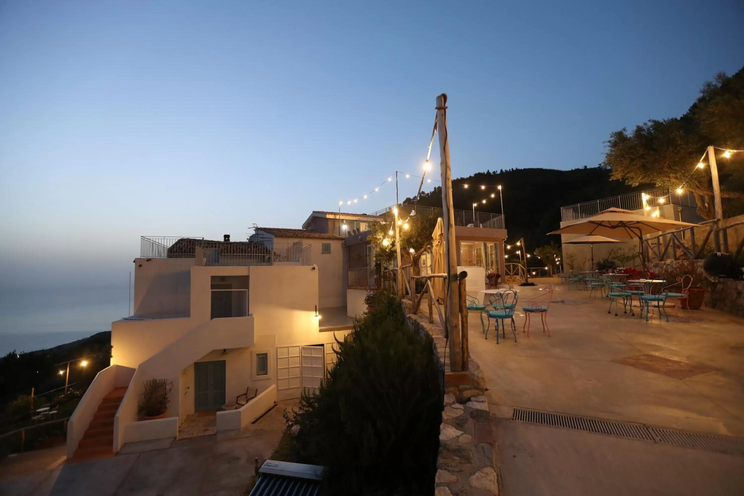 Patio in Borgo Rosso di Sera - Resort Country Chic