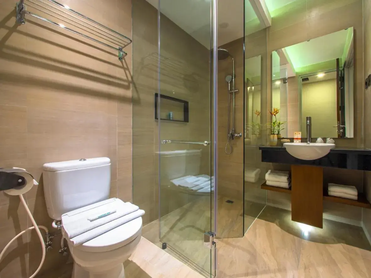 Bathroom in Hotel Puri Asri