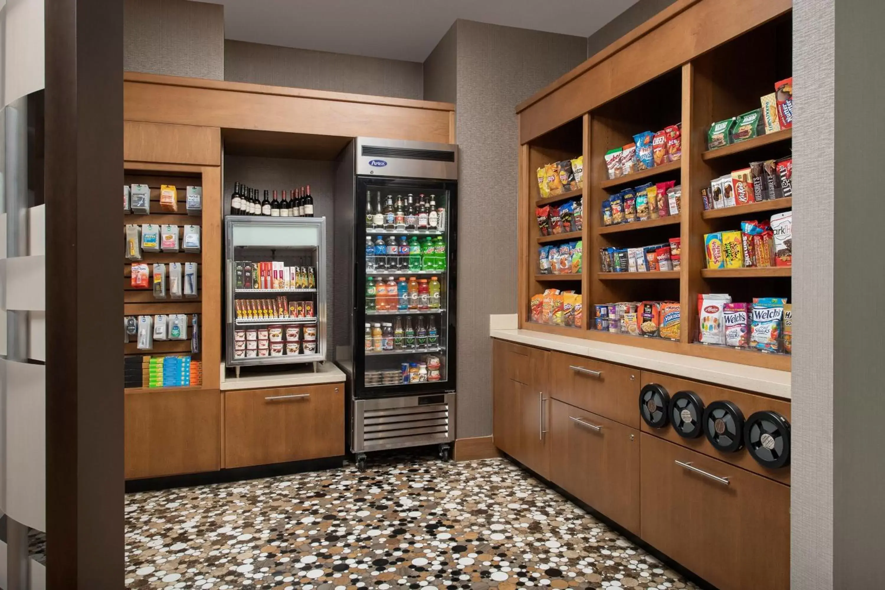 Other, Supermarket/Shops in SpringHill Suites by Marriott Huntsville West/Research Park