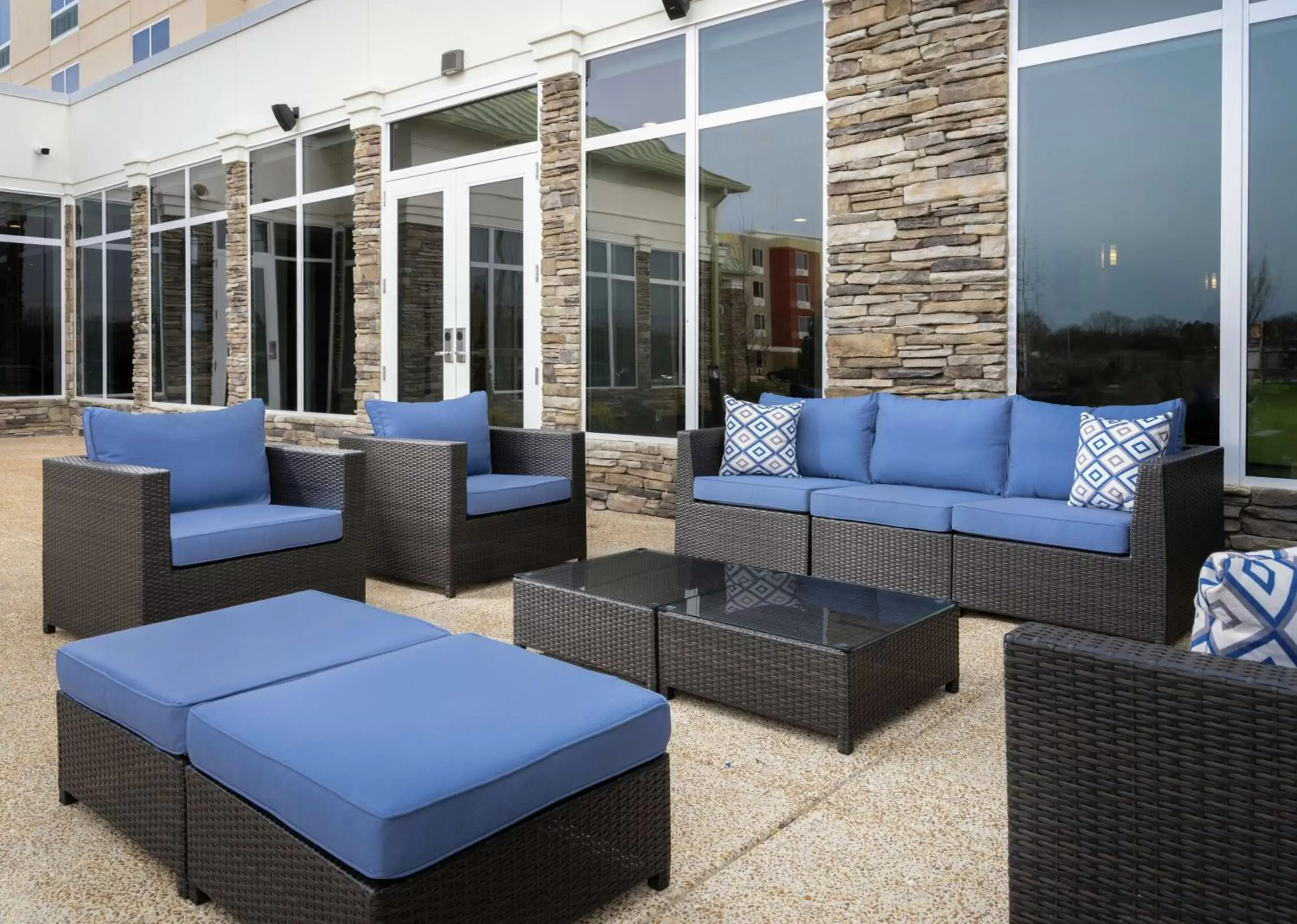 Patio in Hilton Garden Inn Olive Branch, Ms