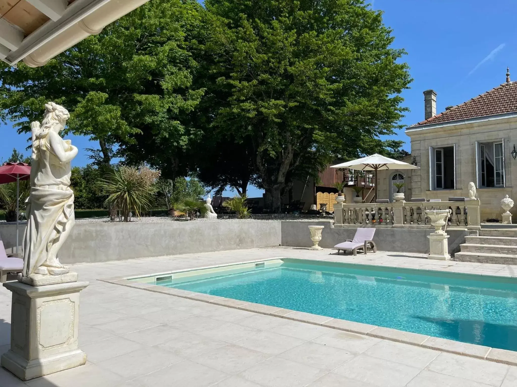 Swimming Pool in Le Domaine de Canesse