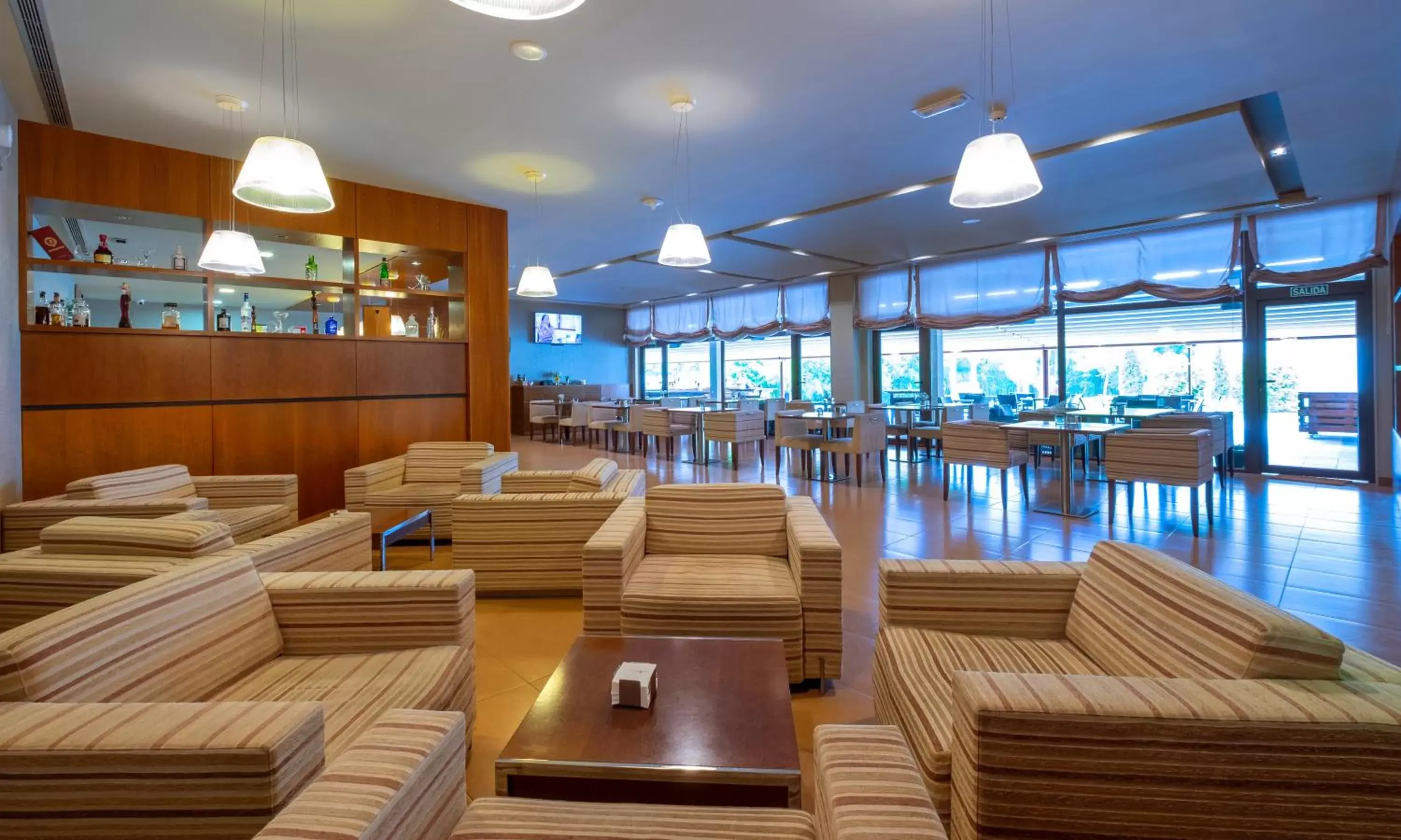 Lounge or bar, Restaurant/Places to Eat in Hotel Spa Attica21 Villalba