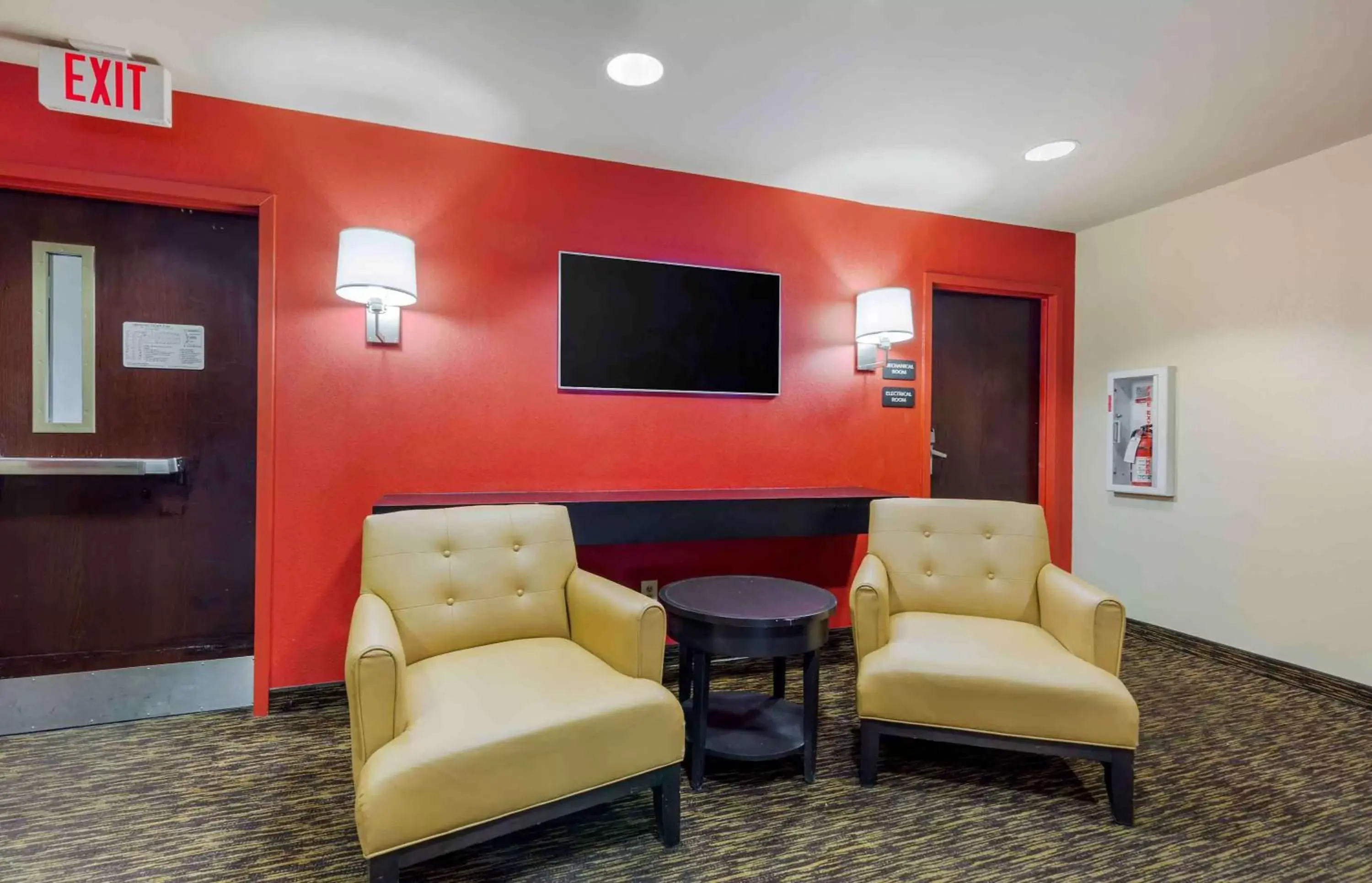 Lobby or reception, Seating Area in Extended Stay America Suites - Washington, DC - Germantown - Milestone