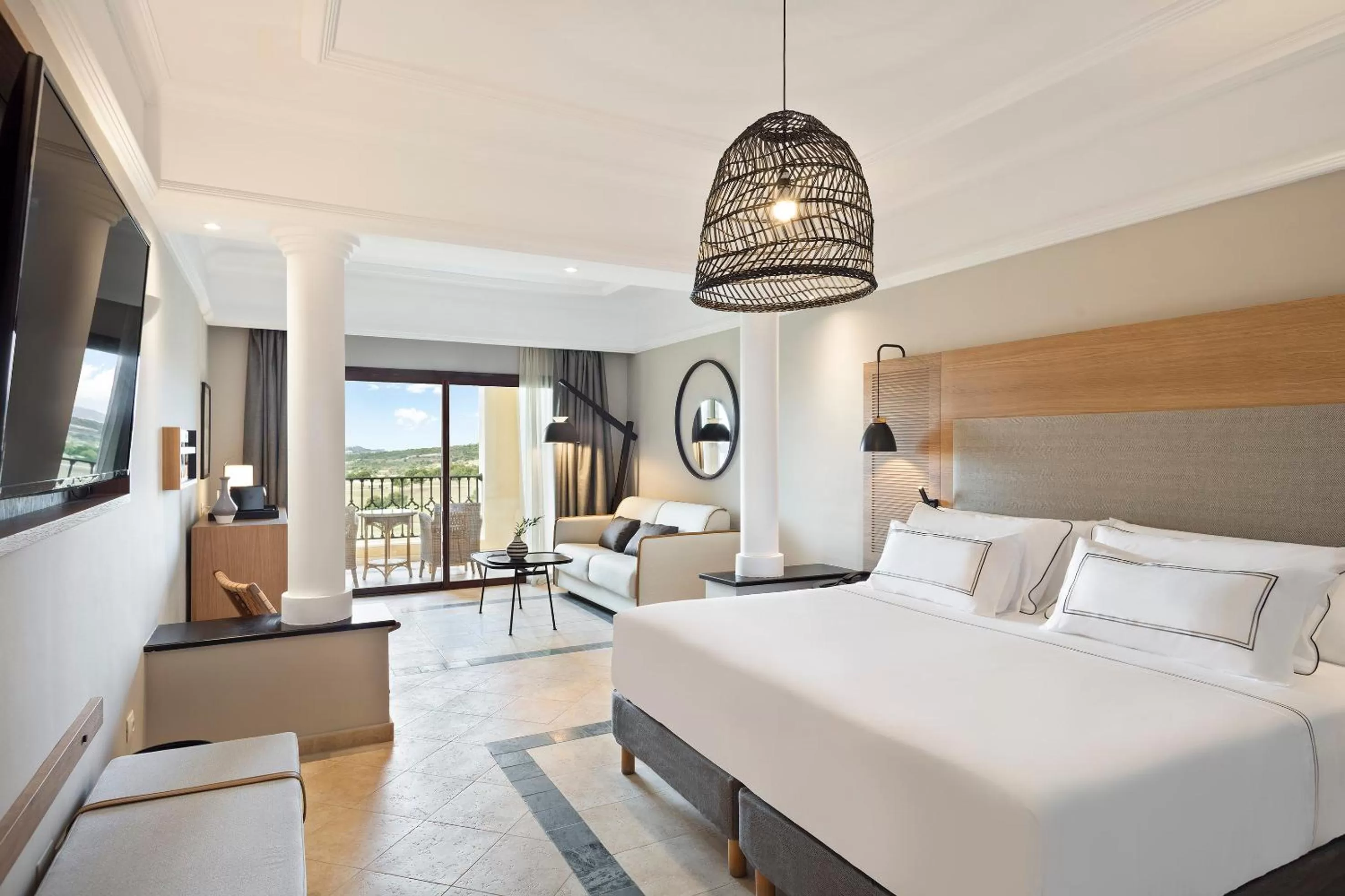 TV and multimedia, Bed in Melia Villaitana