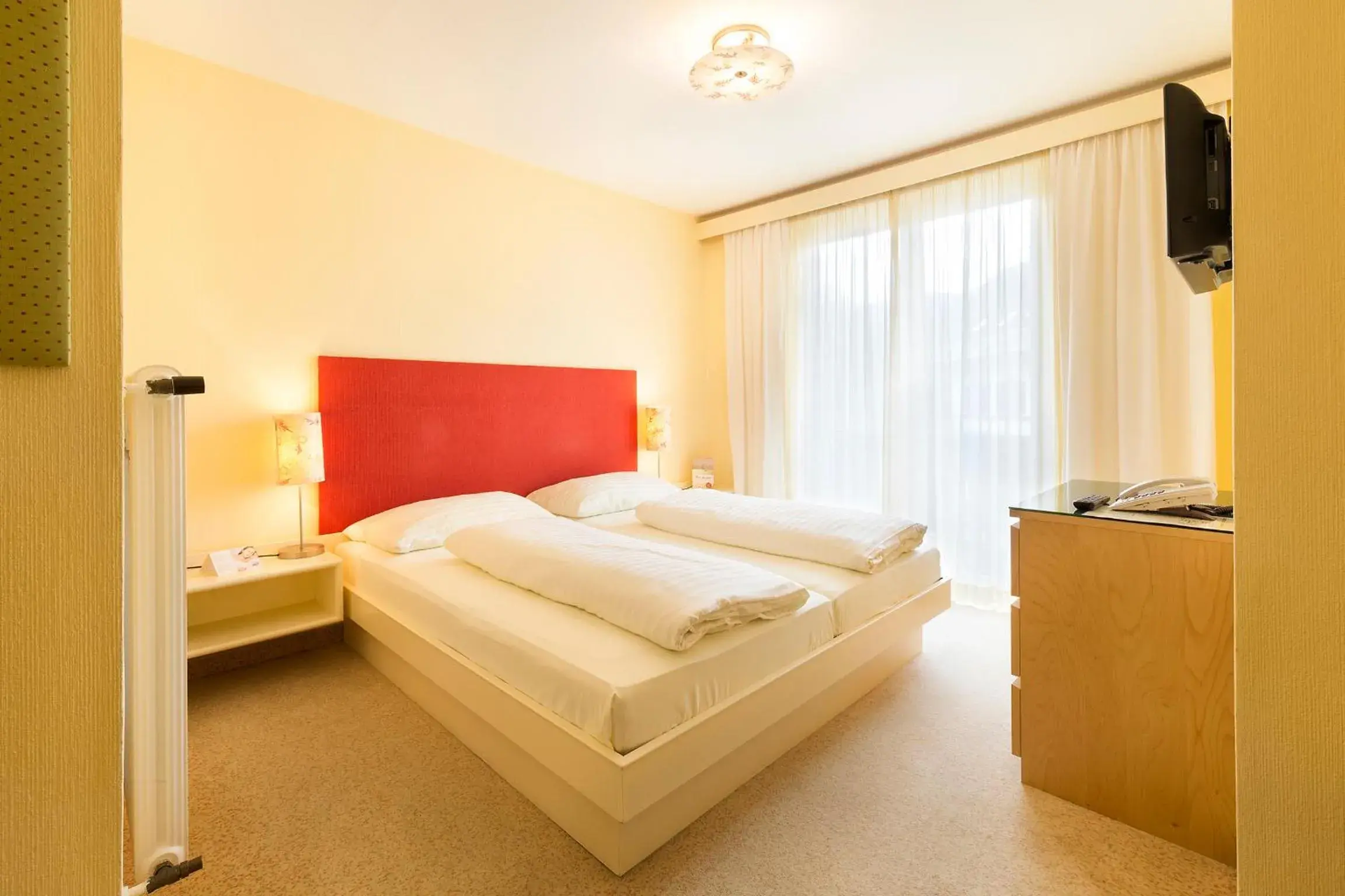 Photo of the whole room, Bed in Landhotel Rosentaler Hof