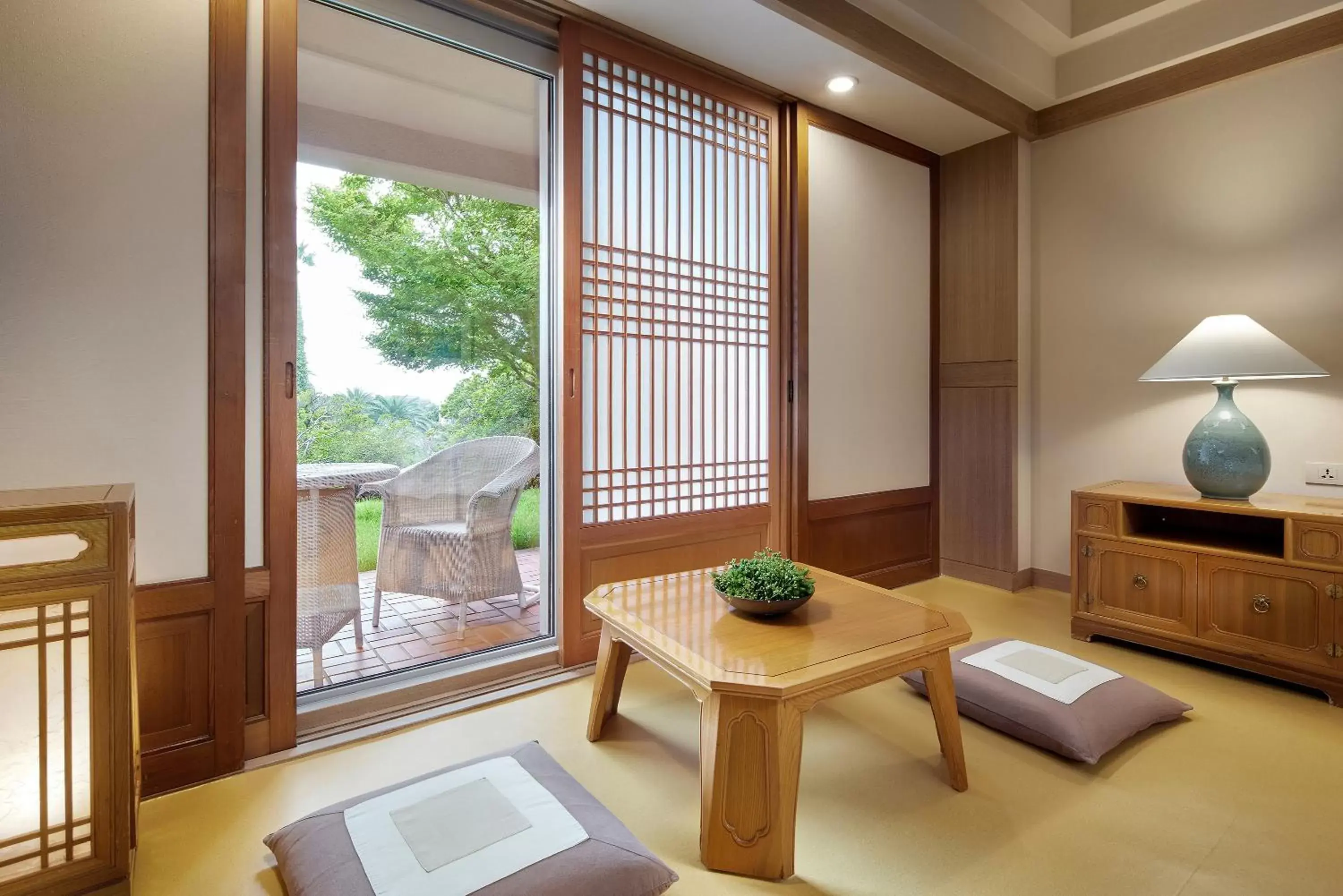 Photo of the whole room, Seating Area in The Shilla Jeju