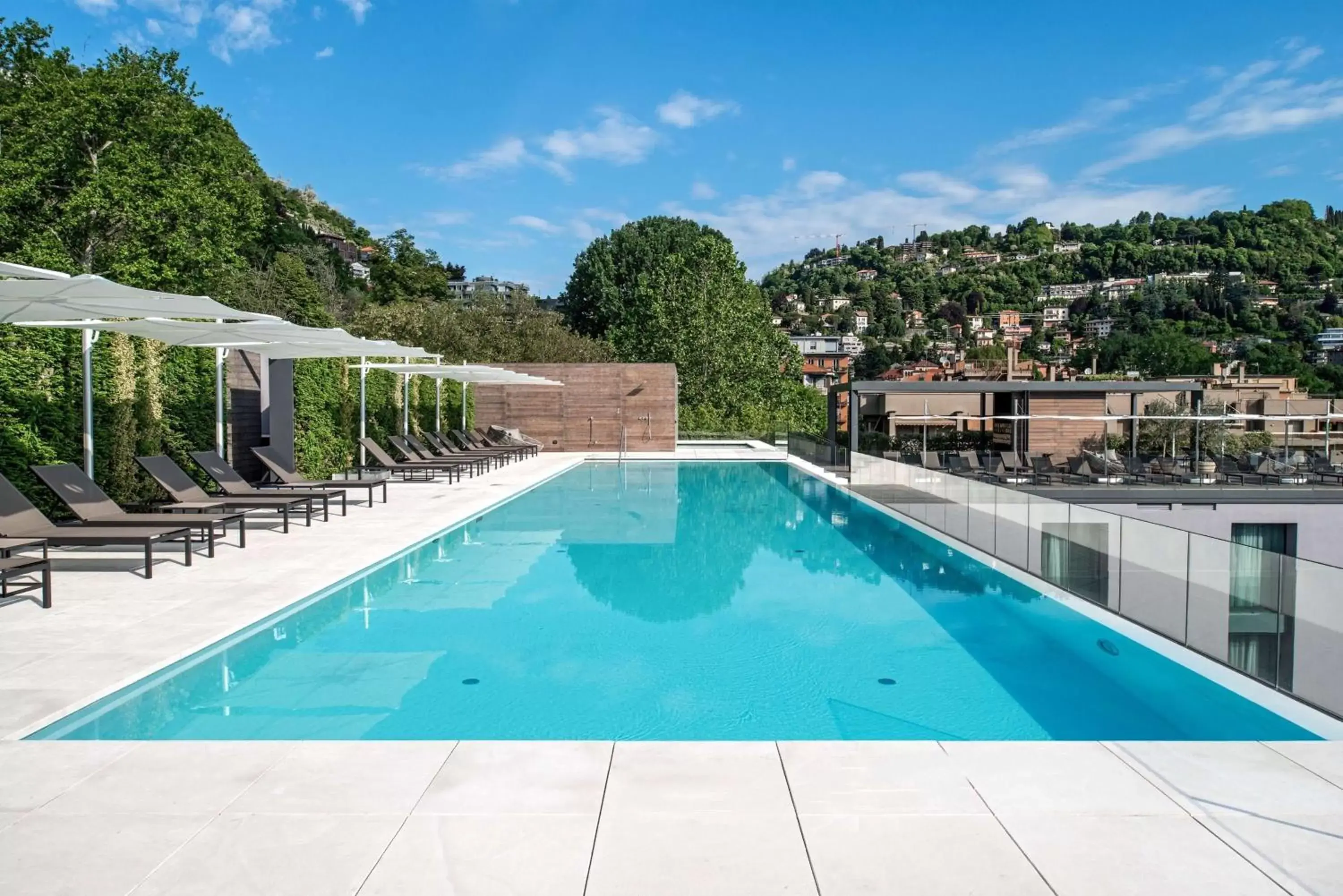 Pool view, Swimming Pool in Hilton Lake Como