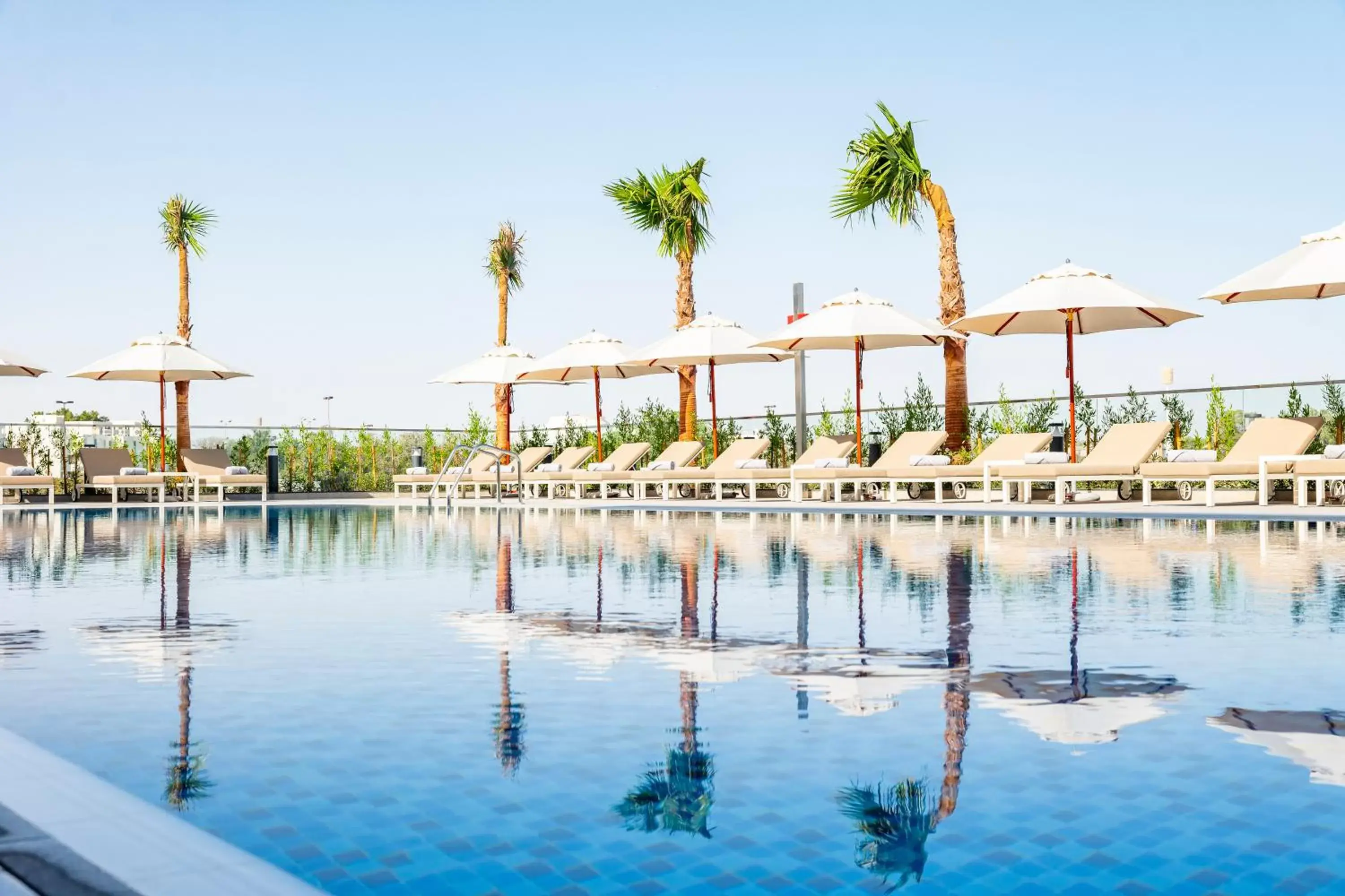 Swimming Pool in Remal Hotel