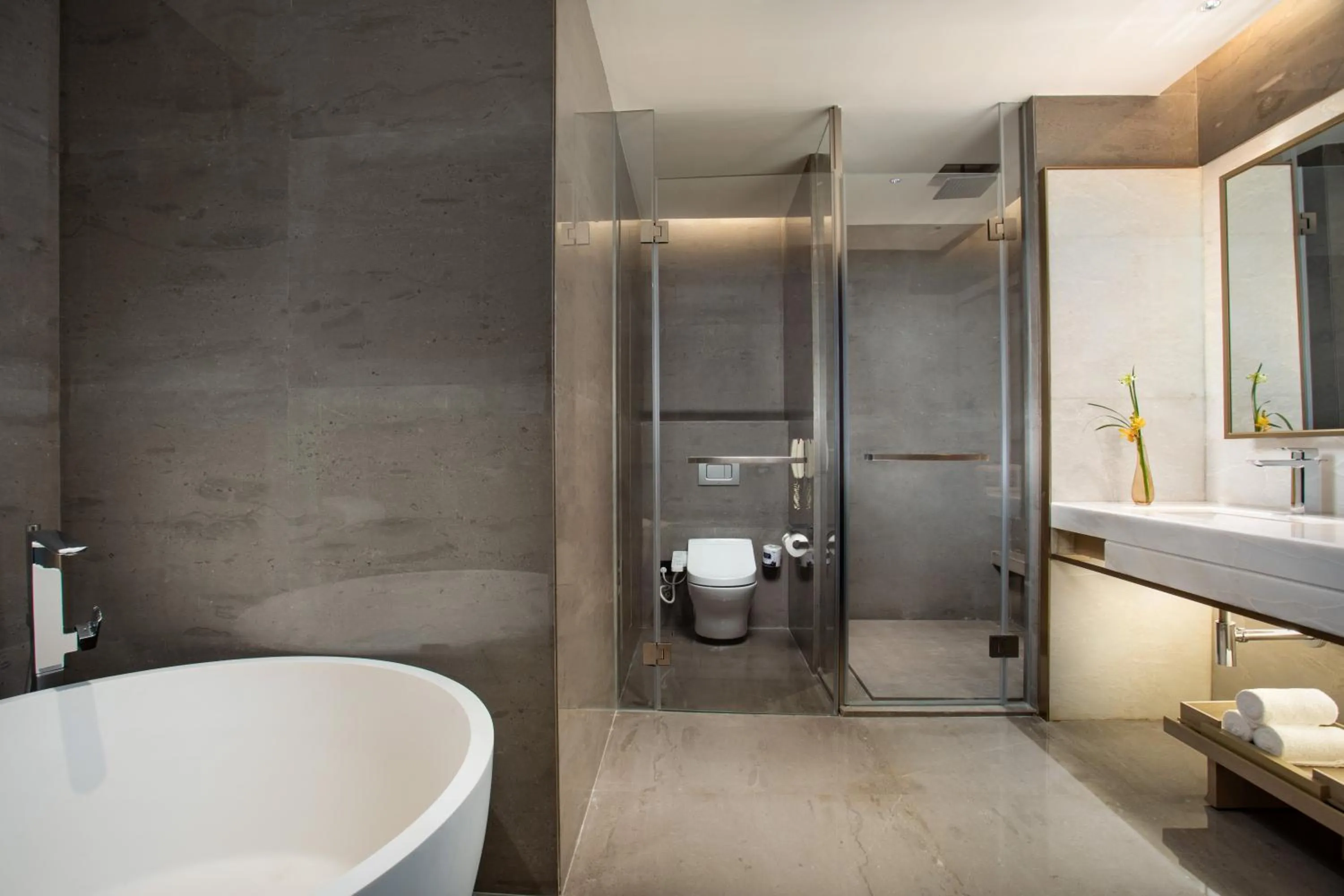 Photo of the whole room in Crowne Plaza Fuzhou South by IHG