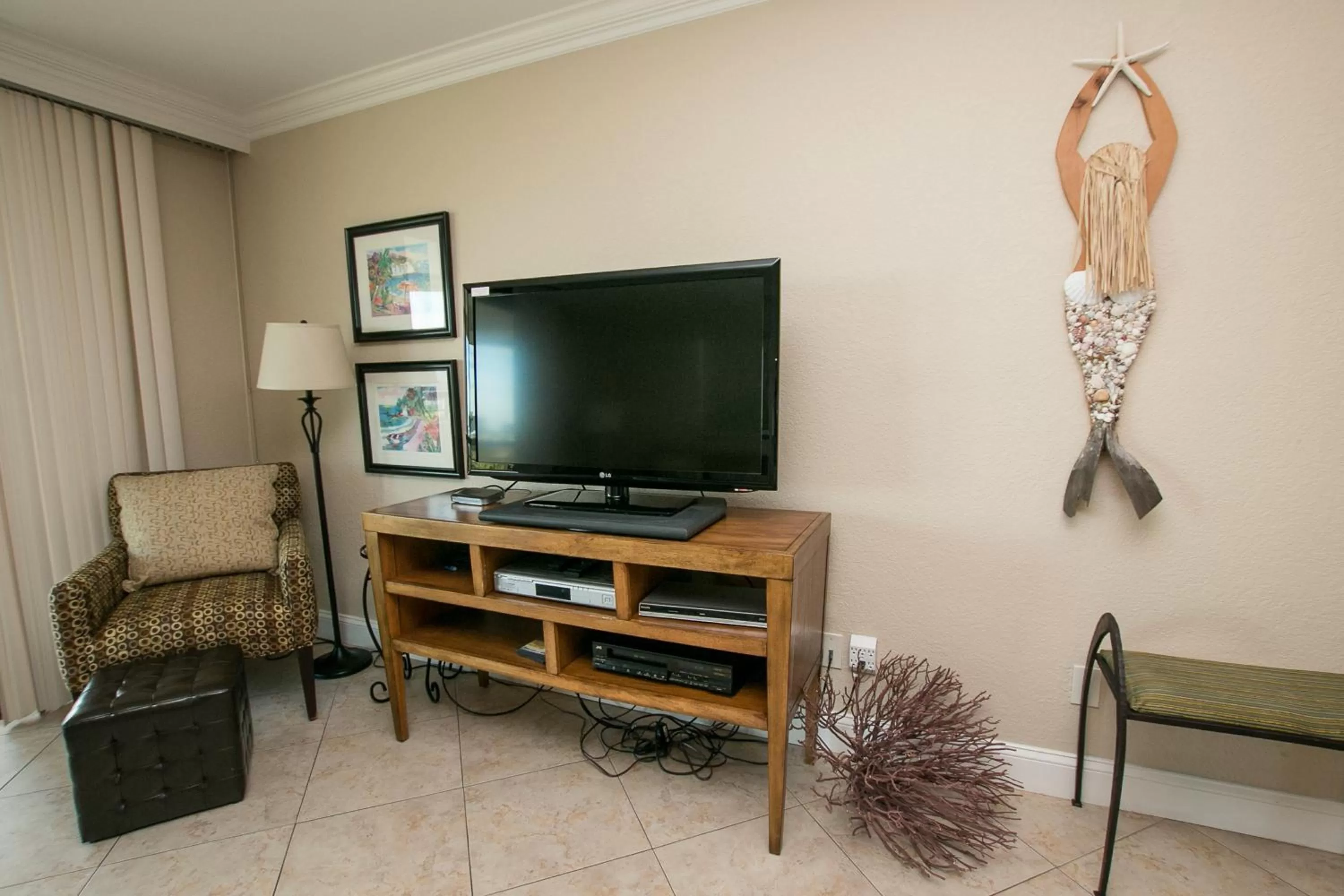 TV/Entertainment Center in Edgewater Beach Resort 602 Destin (Condo)