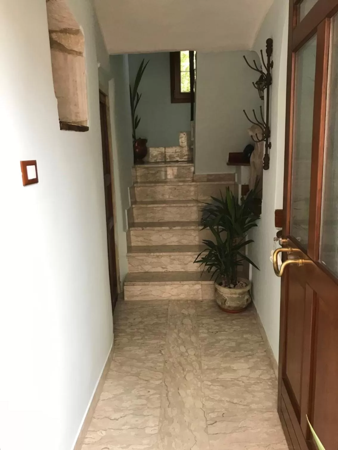 Decorative detail in Lilly