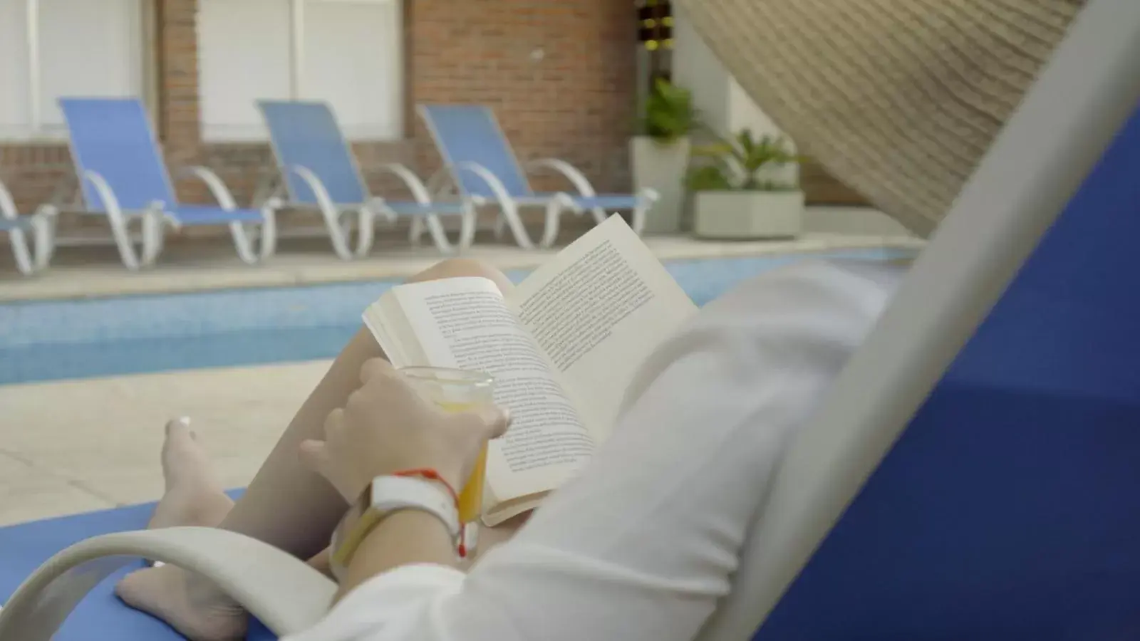 Swimming Pool in Hotel Royal