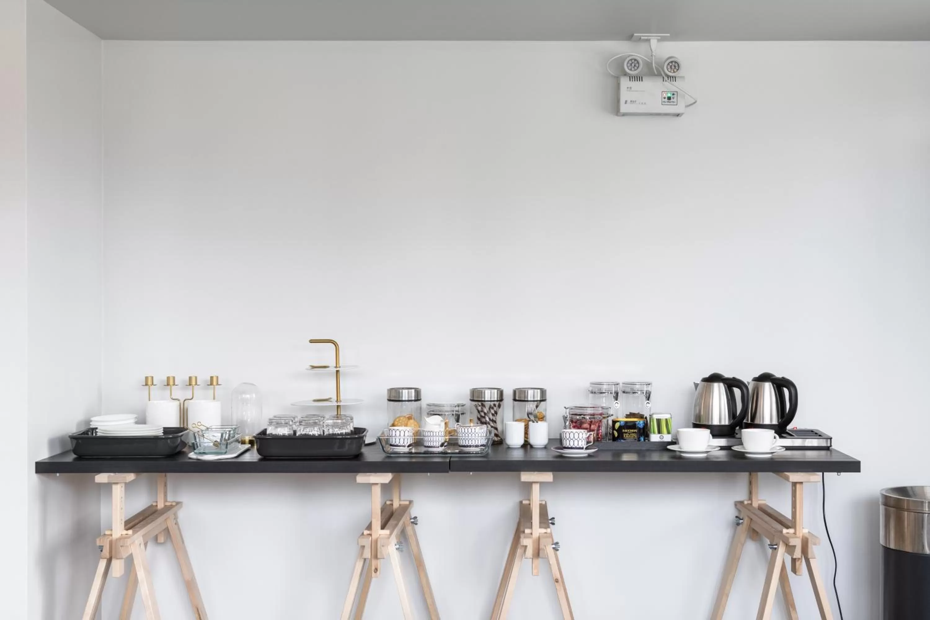 Coffee/tea facilities in Apartelle Jatujak Hotel