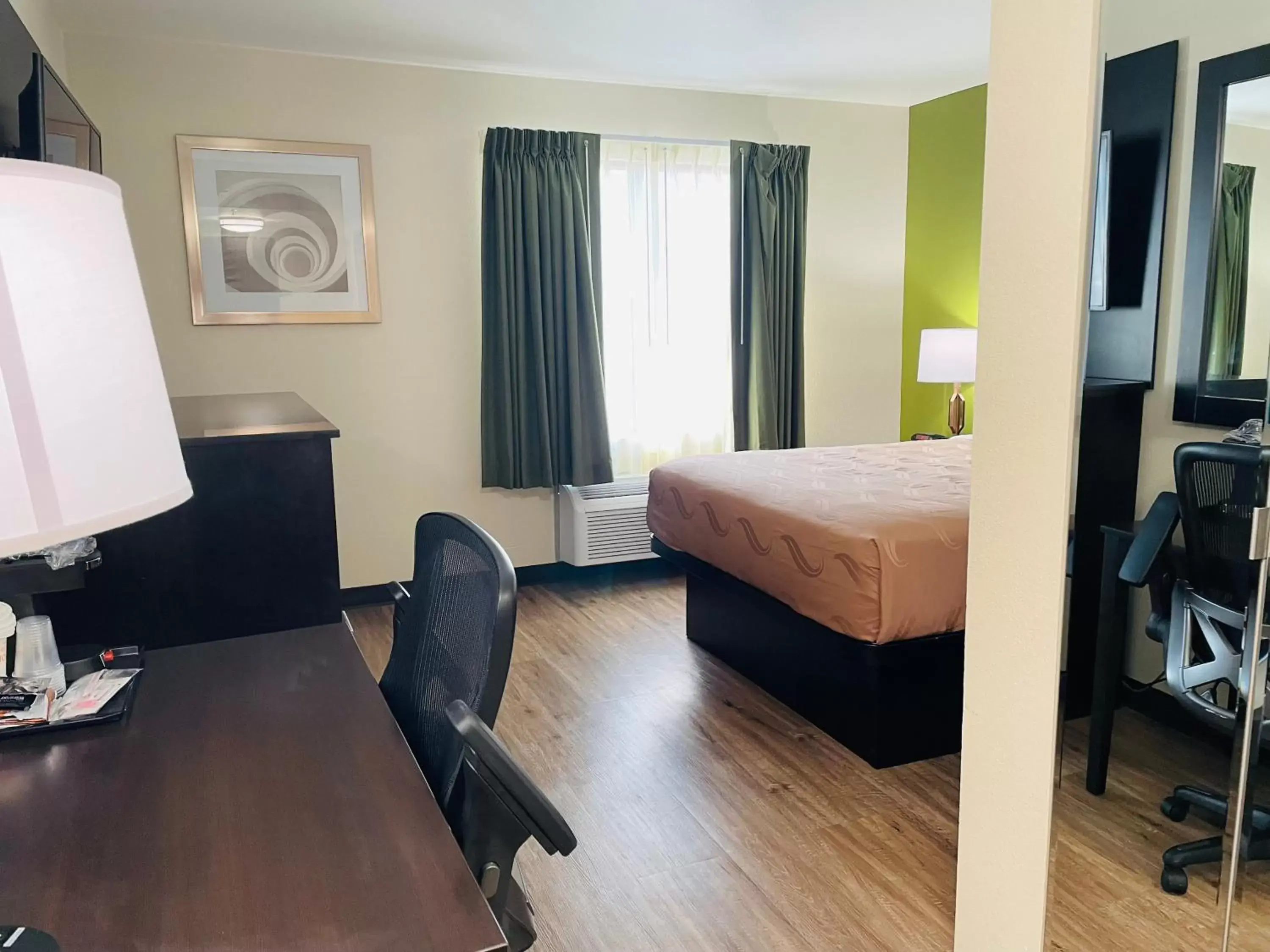 Bedroom in Quality Inn & Suites Lake Charles