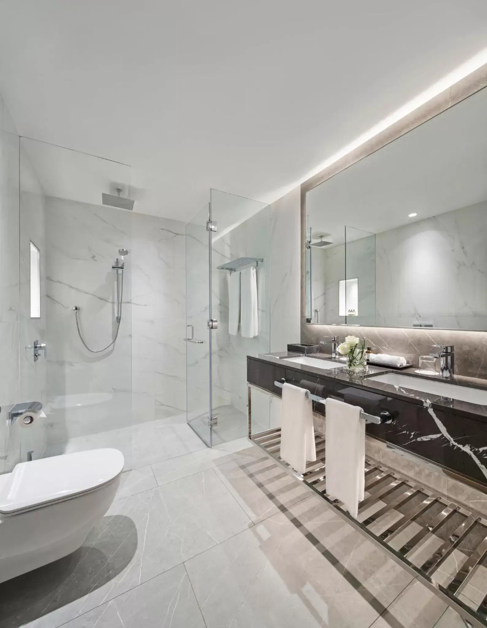 Toilet, Bathroom in Fairmont Dubai