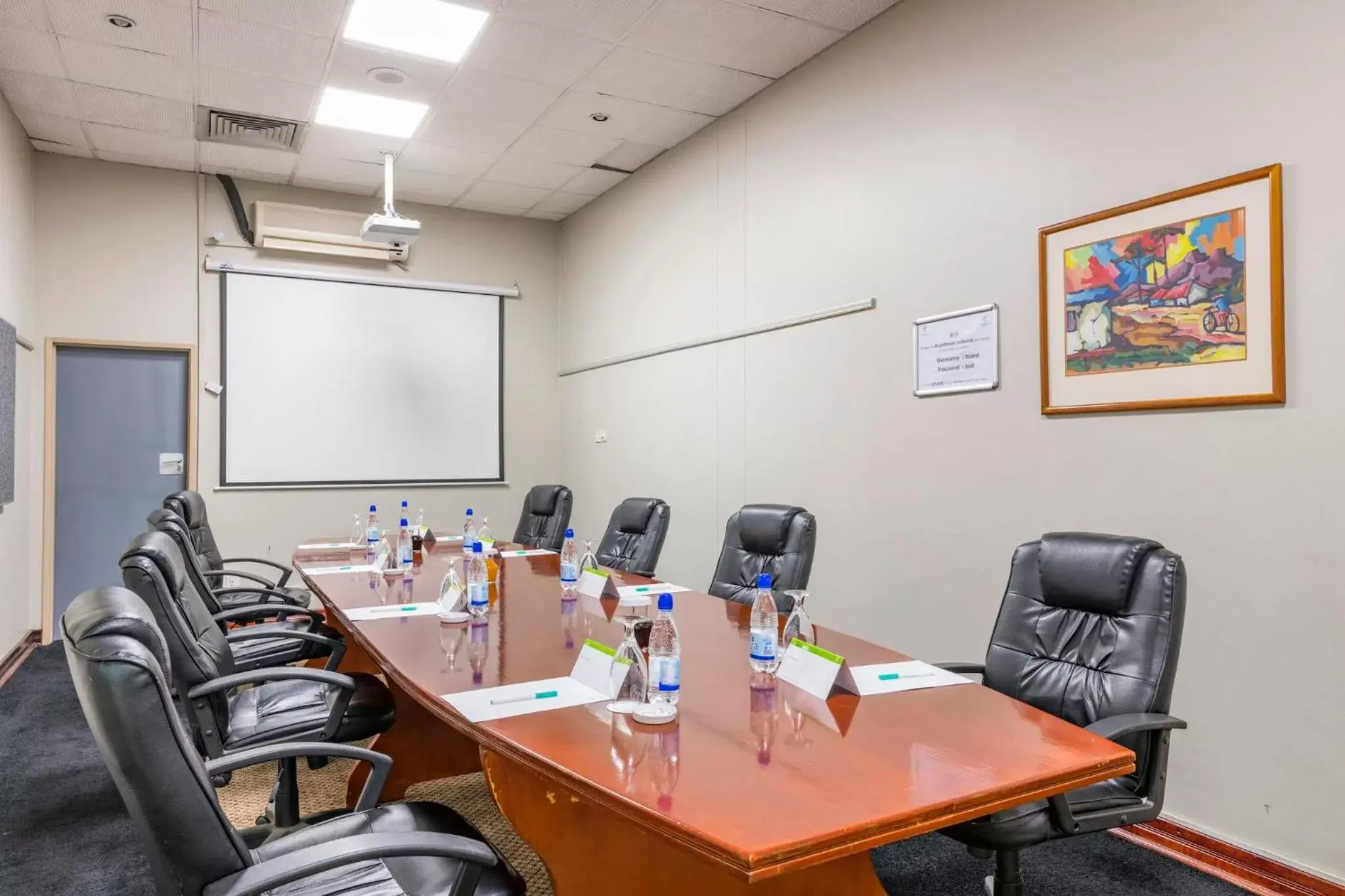 Meeting/conference room, Business Area/Conference Room in Holiday Inn - Bulawayo, an IHG Hotel