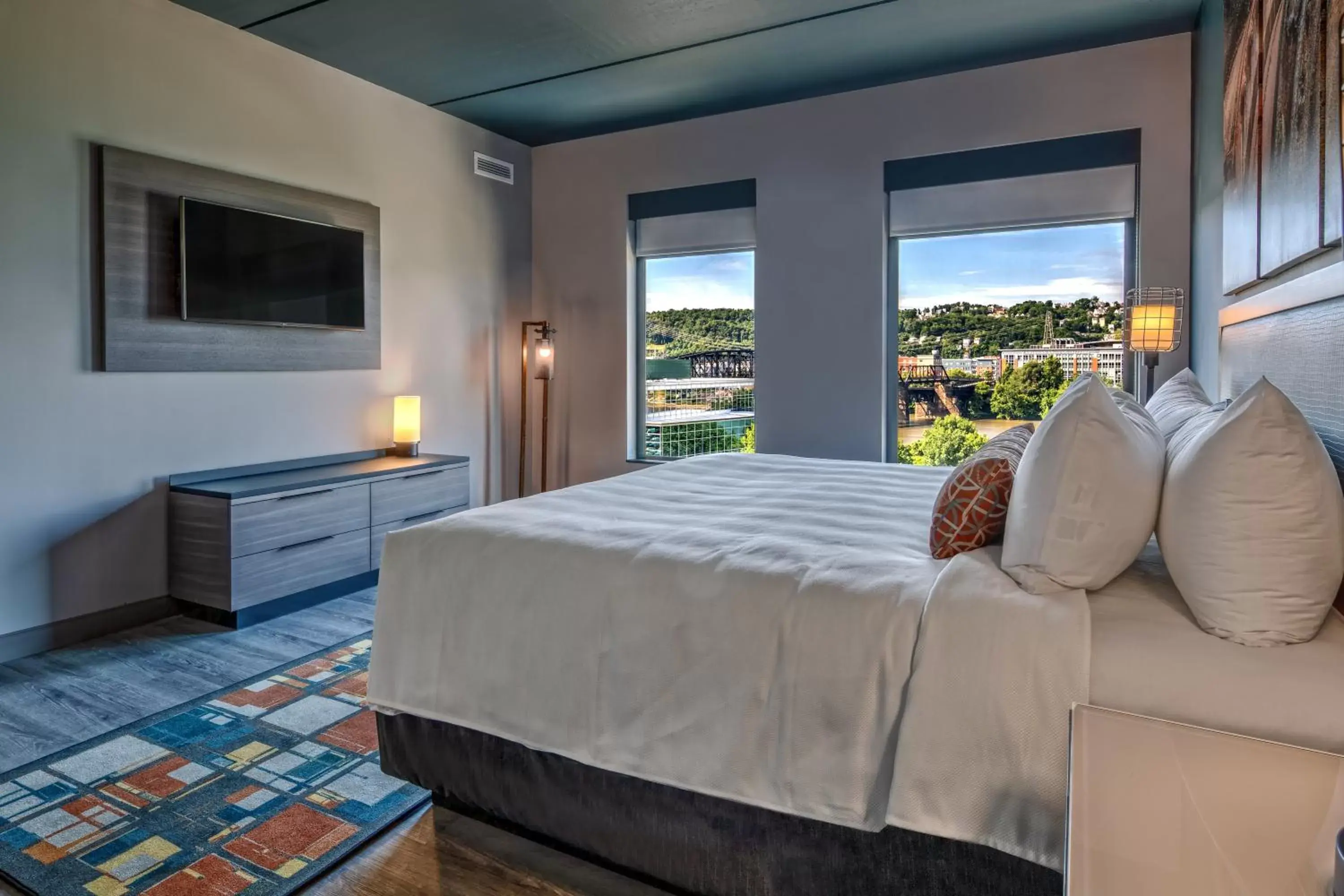 Bedroom in Hotel Indigo Pittsburgh University - Oakland, an IHG Hotel