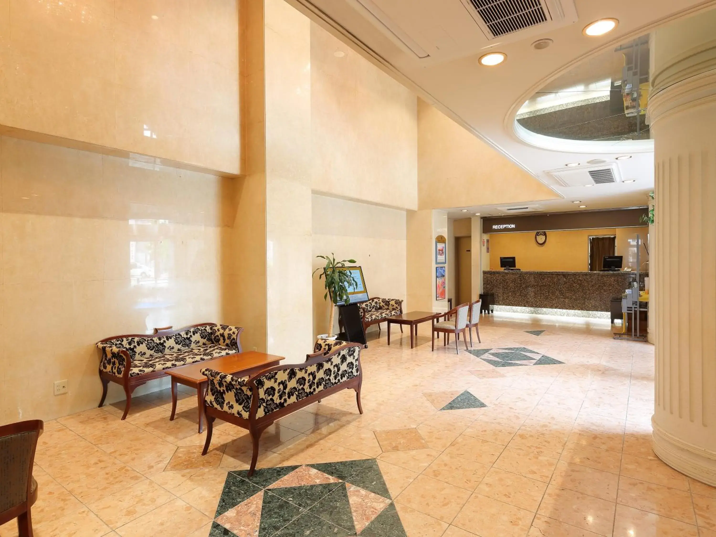 Lobby or reception, Lobby/Reception in Apa Hotel Tonami-Ekimae