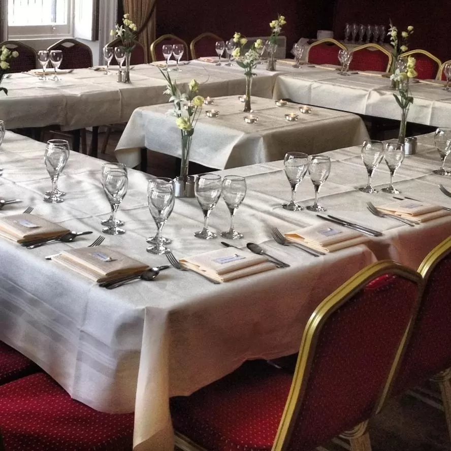 Banquet/Function facilities, Restaurant/Places to Eat in The Old Manor House Hotel