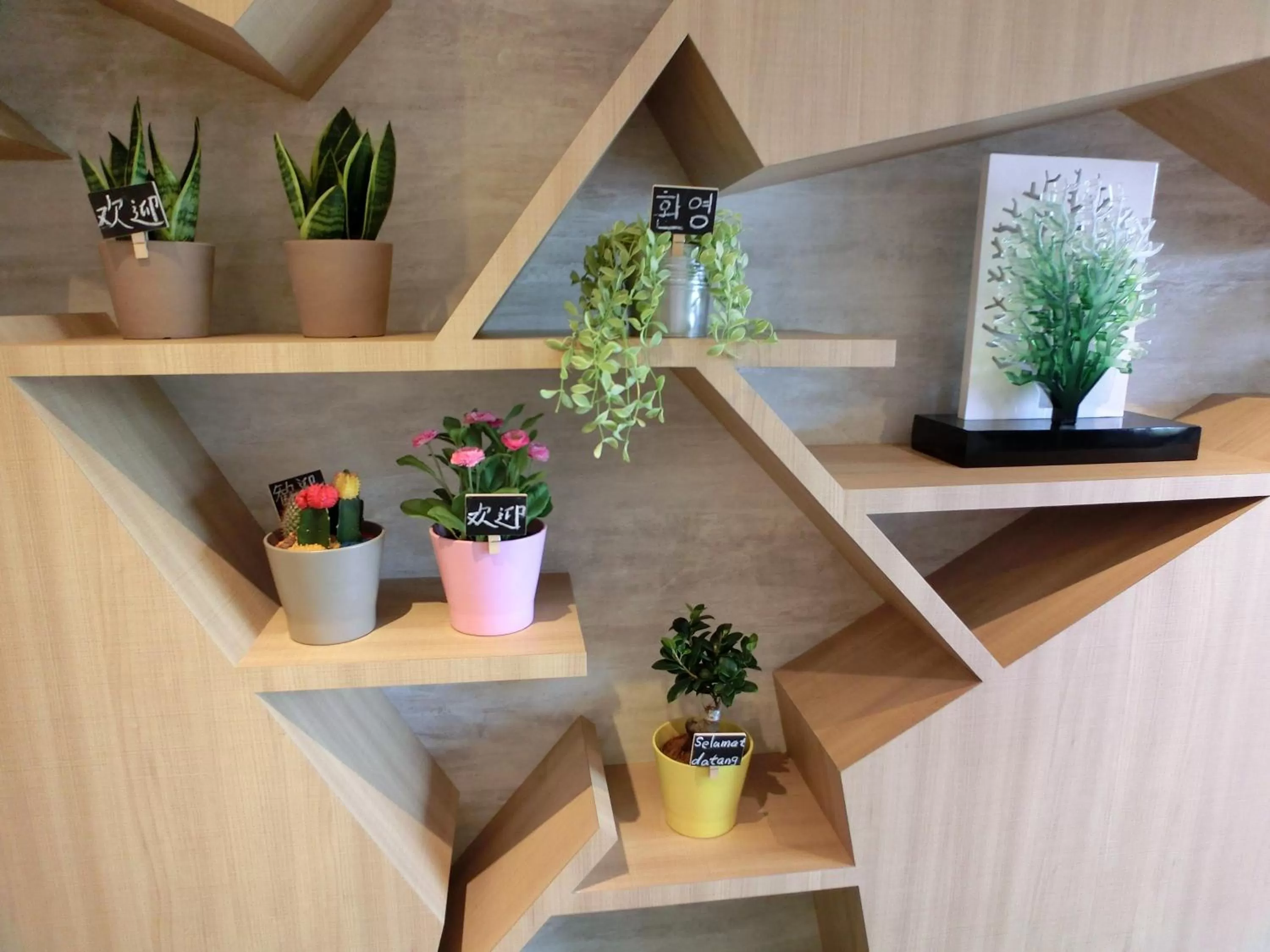 Decorative detail in Champion Hotel