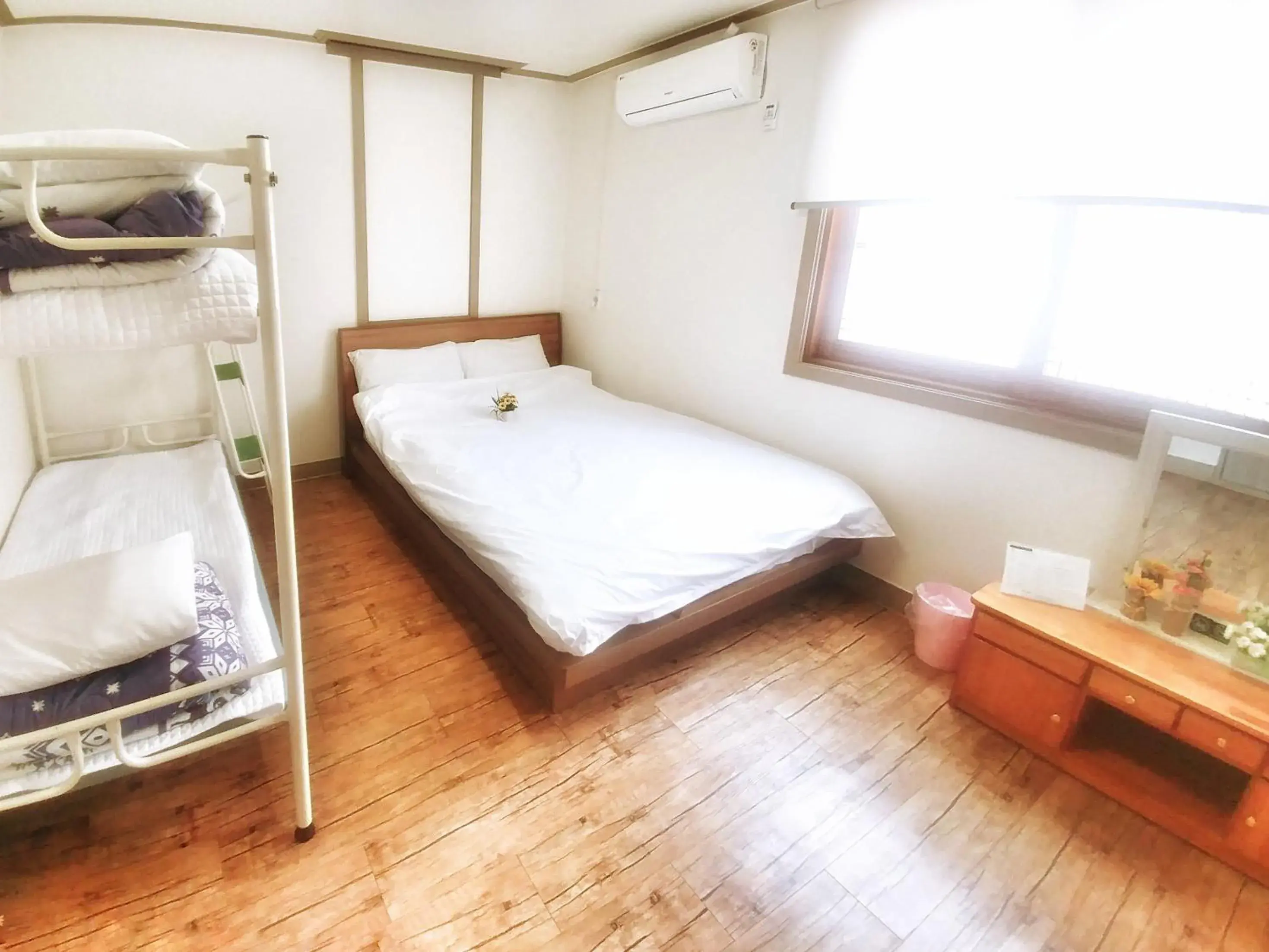 Photo of the whole room in Masil Guesthouse Jeju