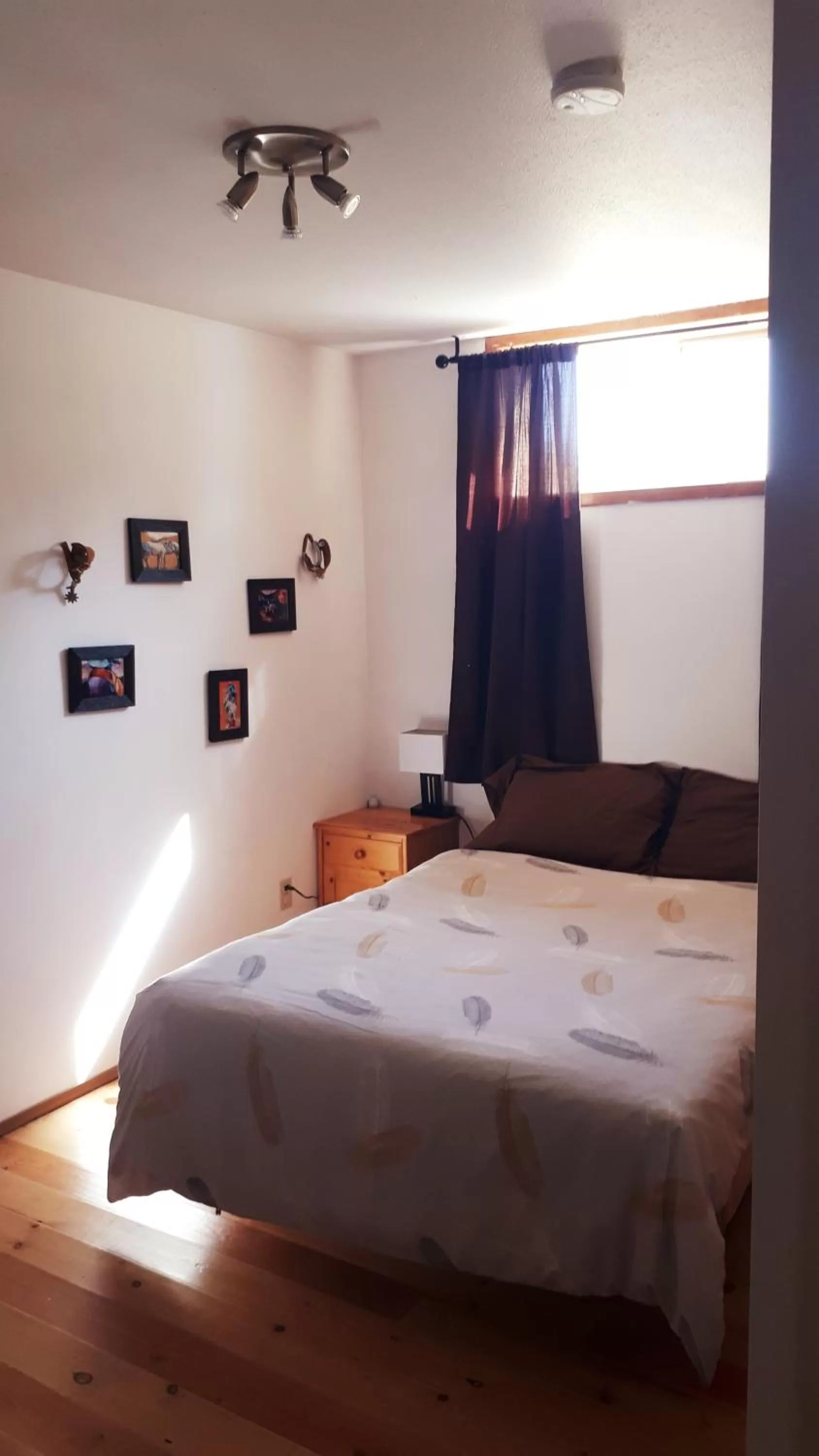 Bed in Wettstone Guest Ranch