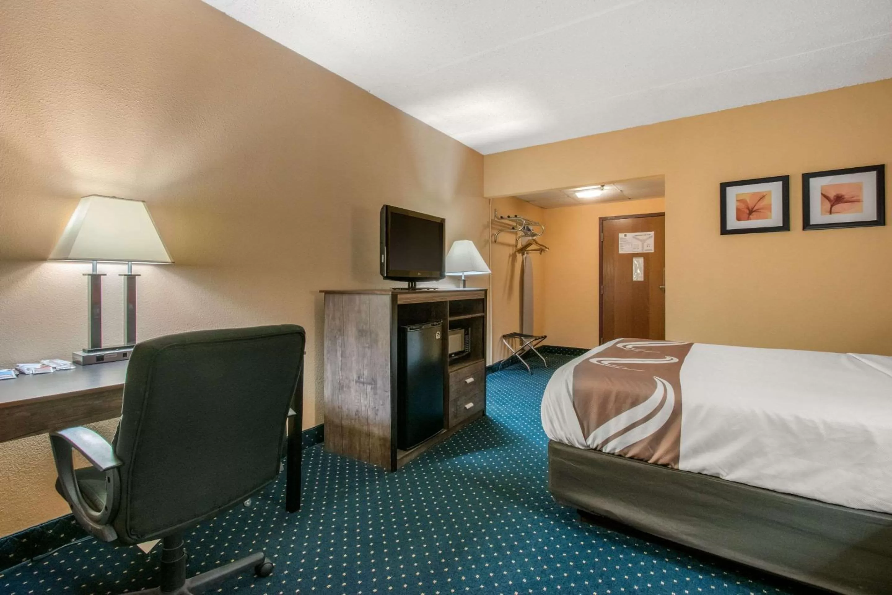 Photo of the whole room in Quality Inn Carlisle South