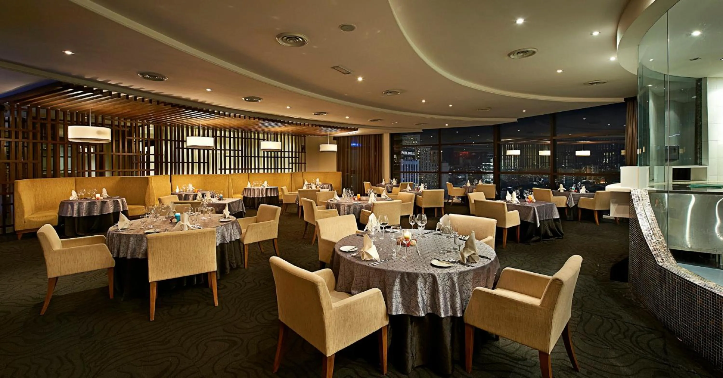 Restaurant/places to eat in Berjaya Times Square Hotel, Kuala Lumpur