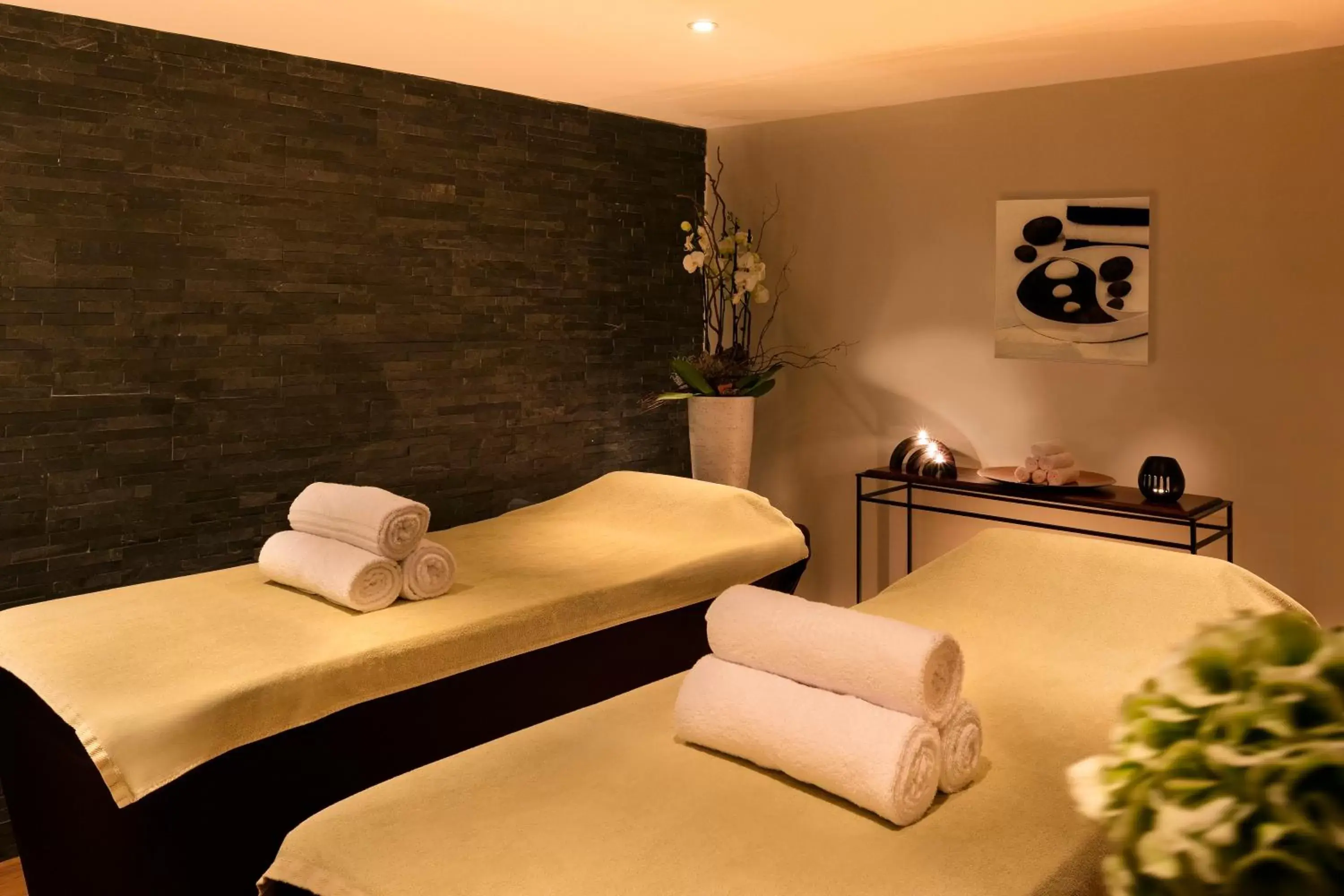 Spa and wellness centre/facilities, Spa/Wellness in Chateau de Montvillargenne