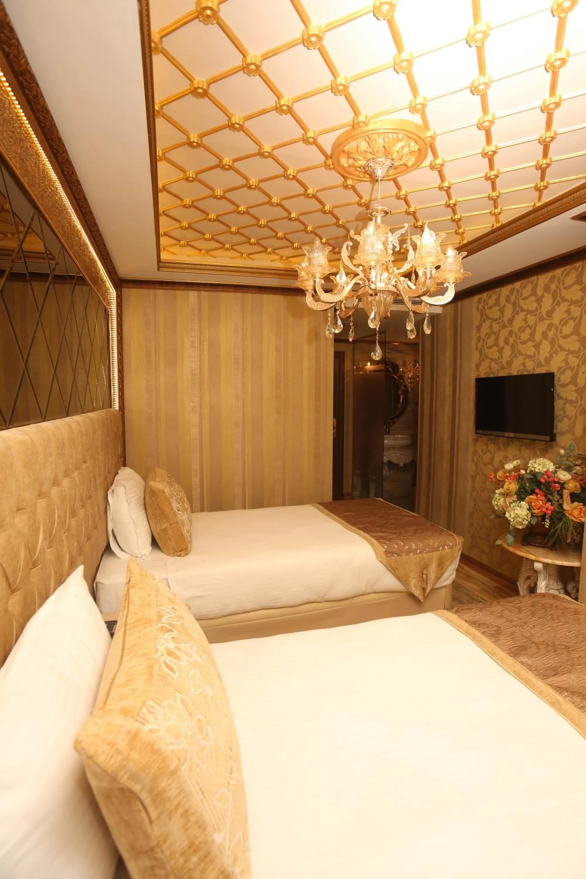 Photo of the whole room, Bed in Laleli Blue Marmaray Hotel