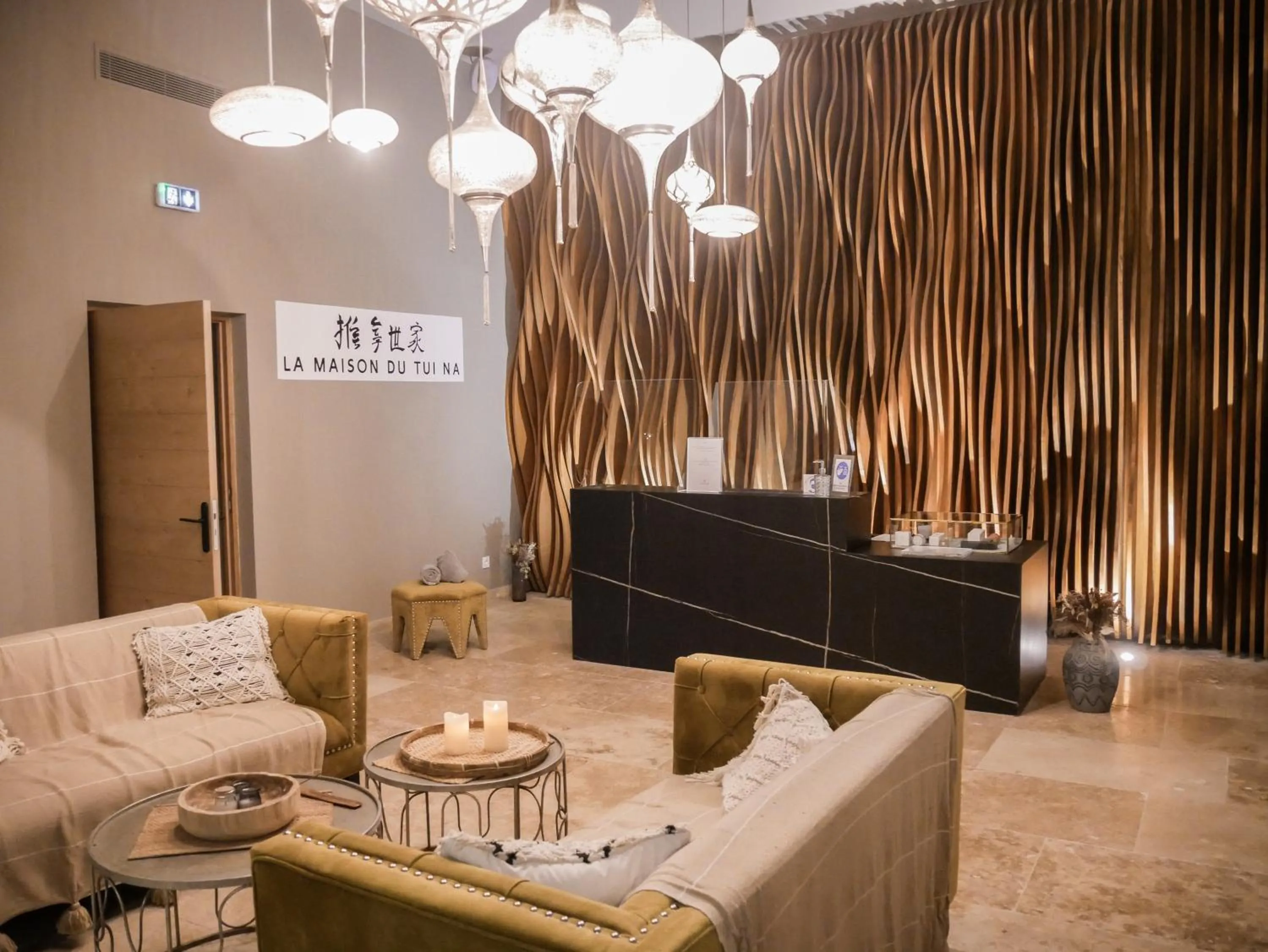 Massage in Hôtel Le Saint Remy & Spa