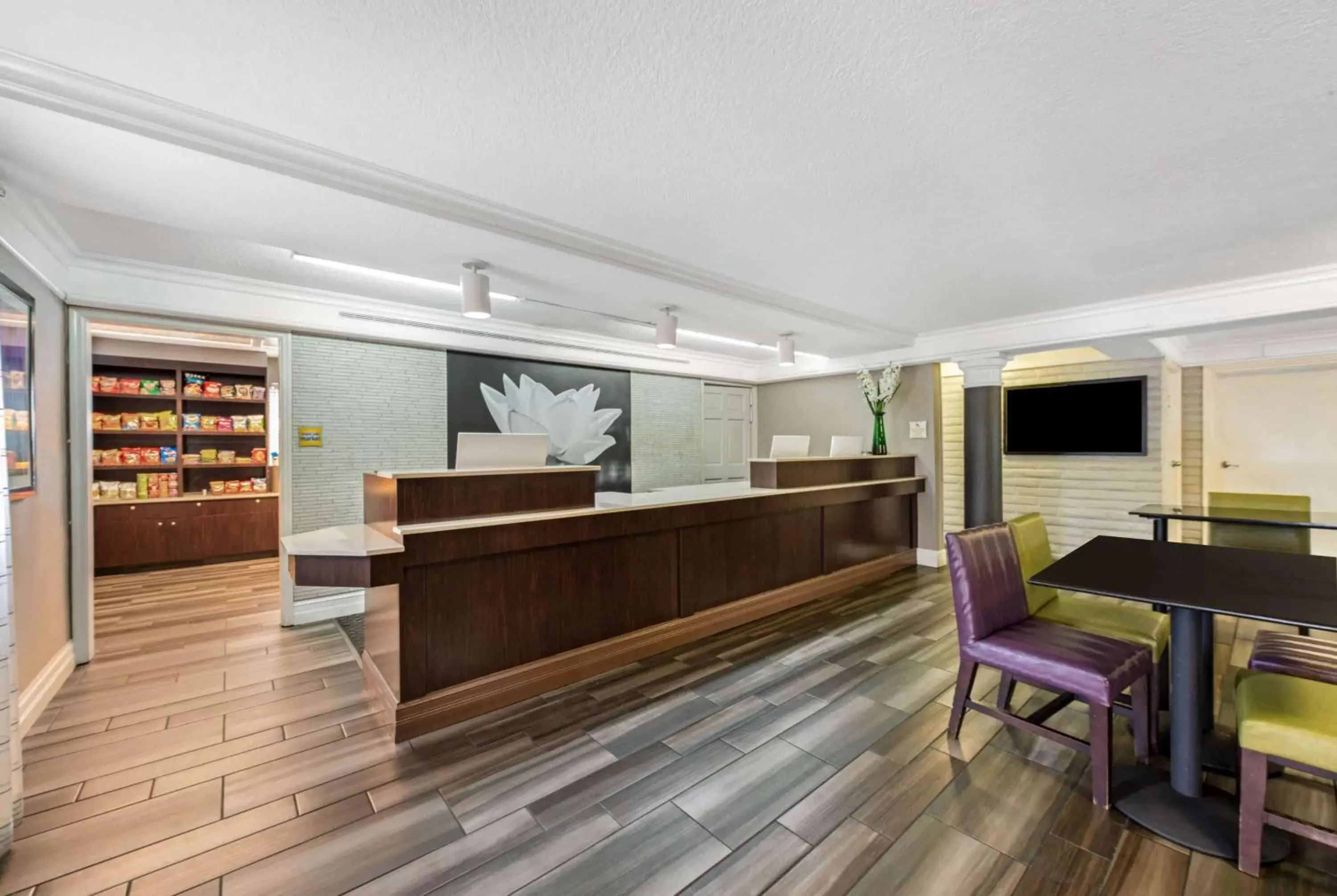 Lobby or reception, Lobby/Reception in La Quinta Inn by Wyndham Miami Airport North