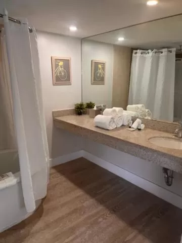 Bathroom in Suites at The Strand on Ocean Drive