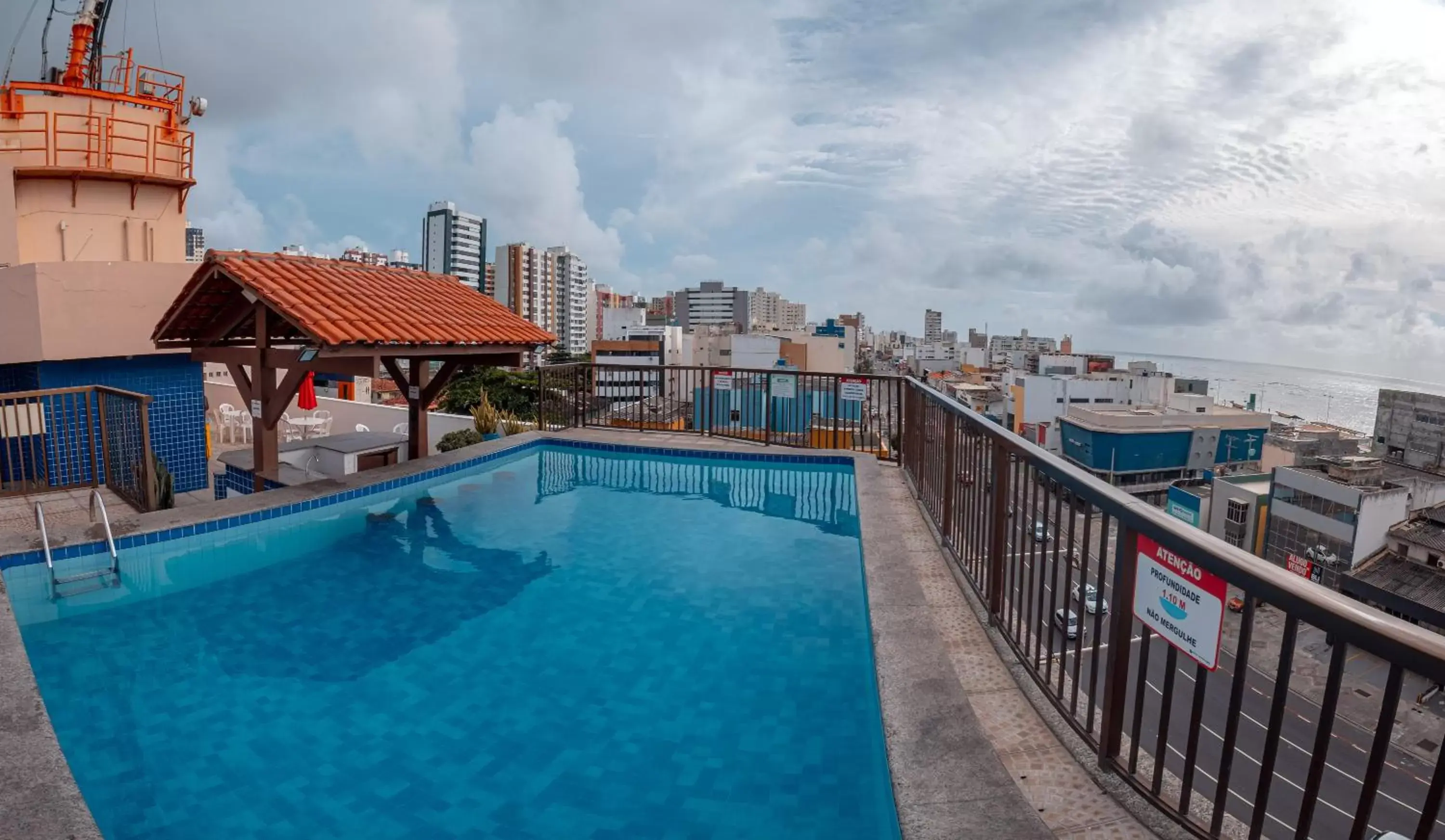 Swimming Pool in Golden Park Salvador