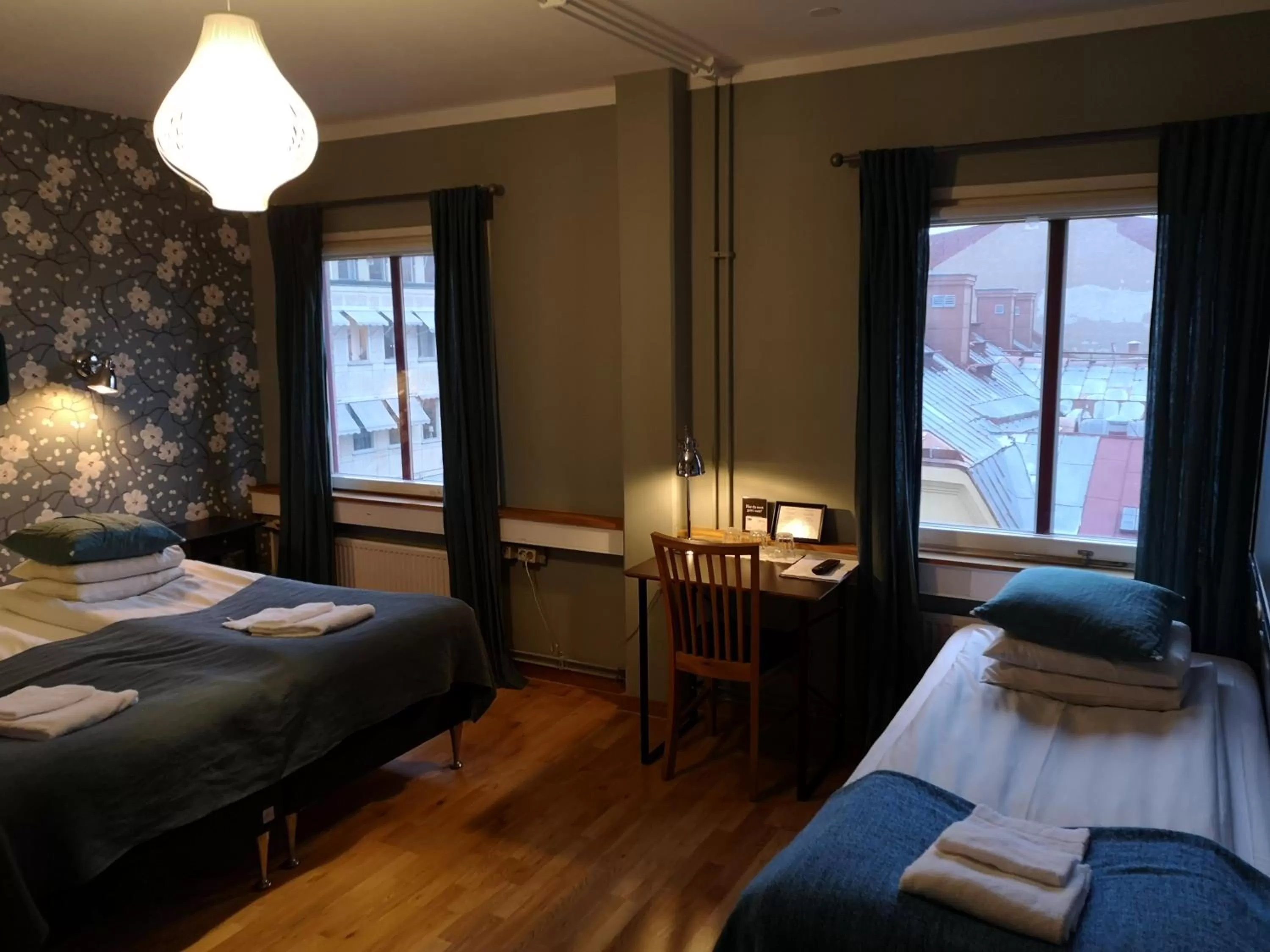 Triple Room with Private Bathroom in Uppsala CityStay Hotel