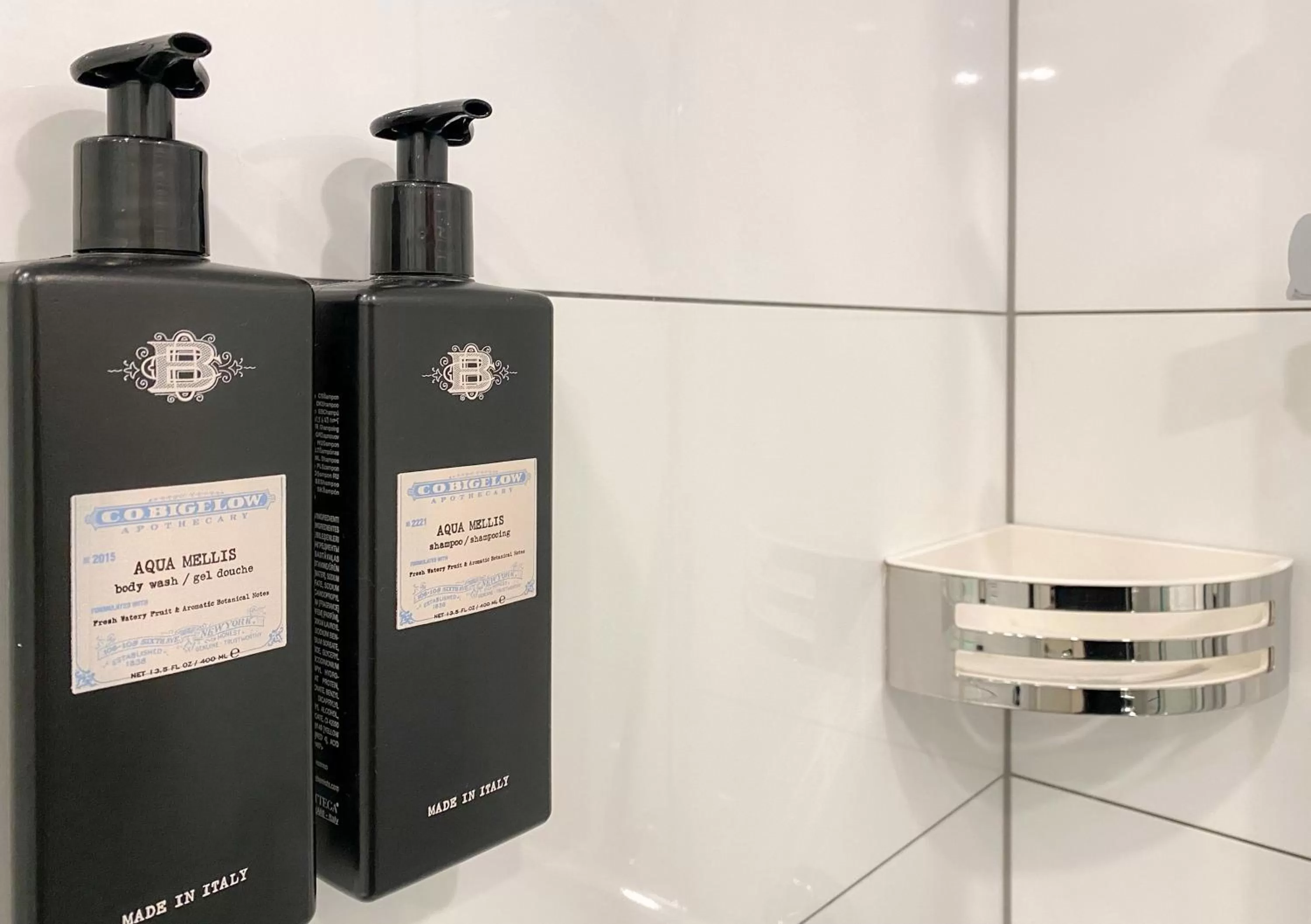 Bathroom in Downtown Vi Vadi Hotel