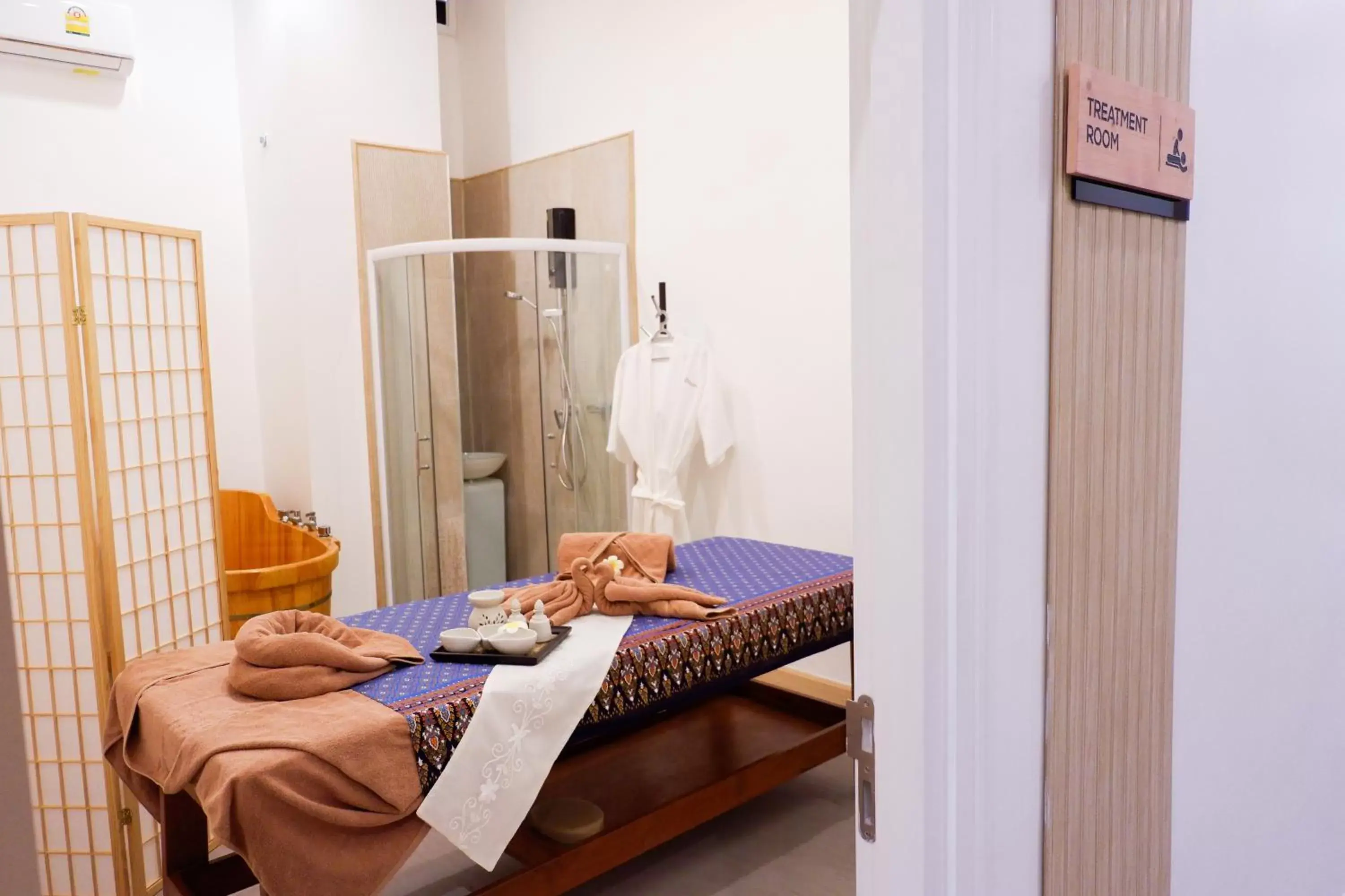 The Square 101 The Square 101