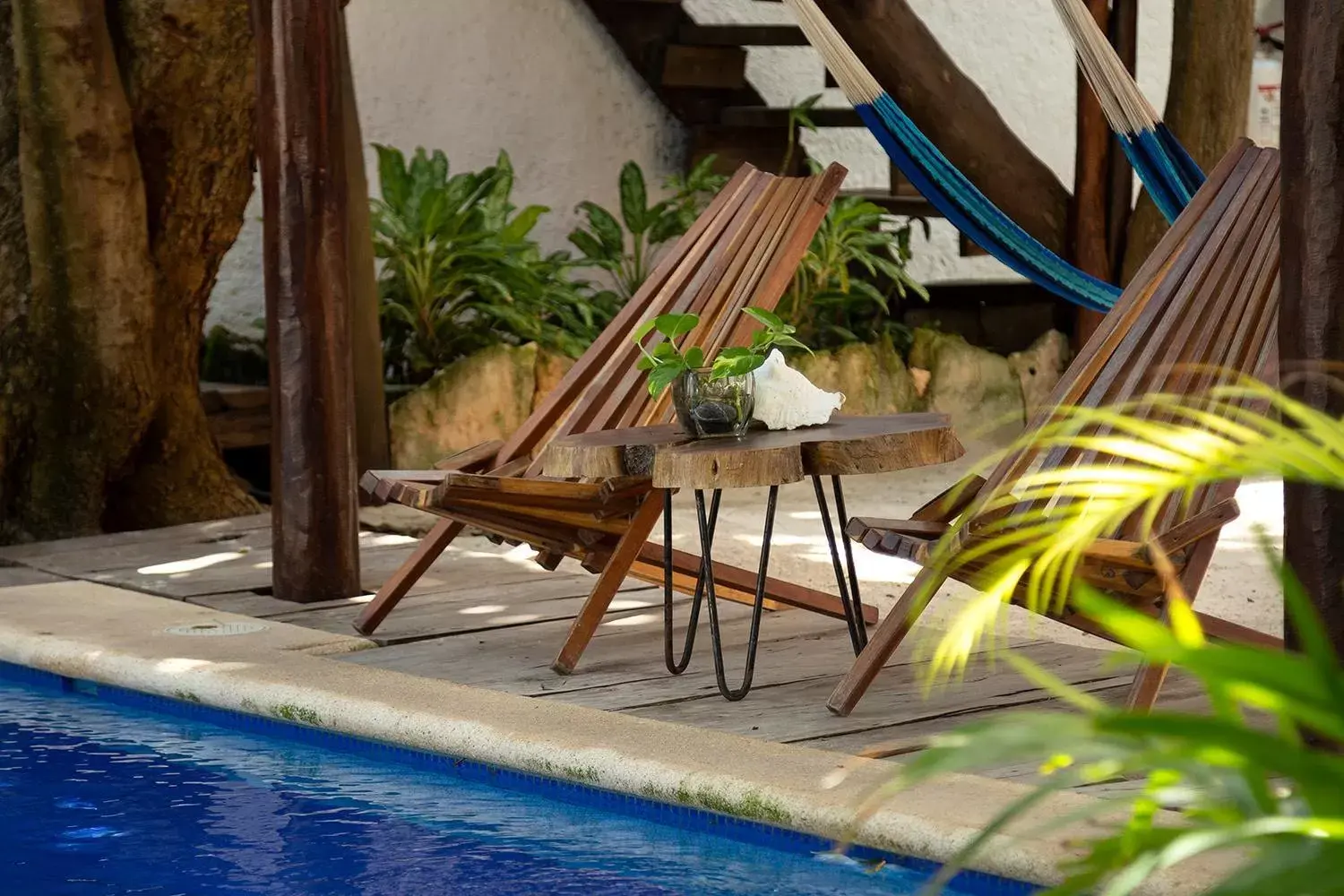 Decorative detail, Swimming Pool in Hotel Amar Inn