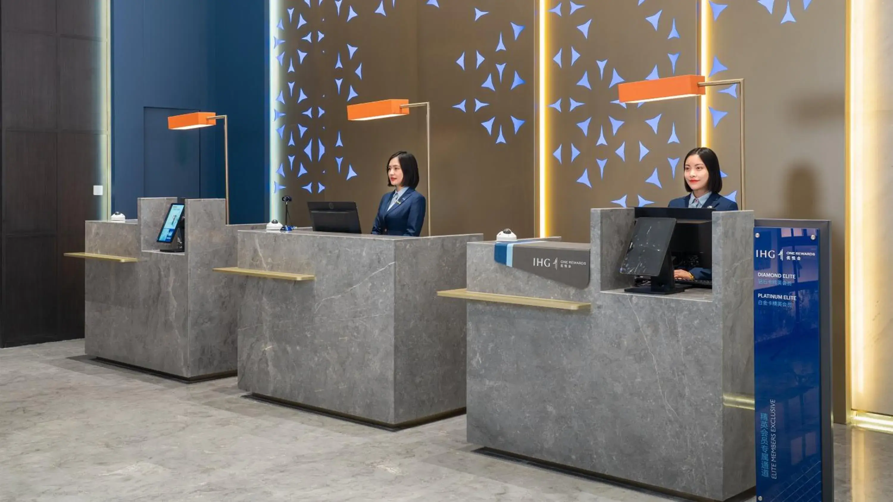 Property building in Holiday Inn Express Chengdu Pidu by IHG Property building in Holiday Inn Express Chengdu Pidu by IHG